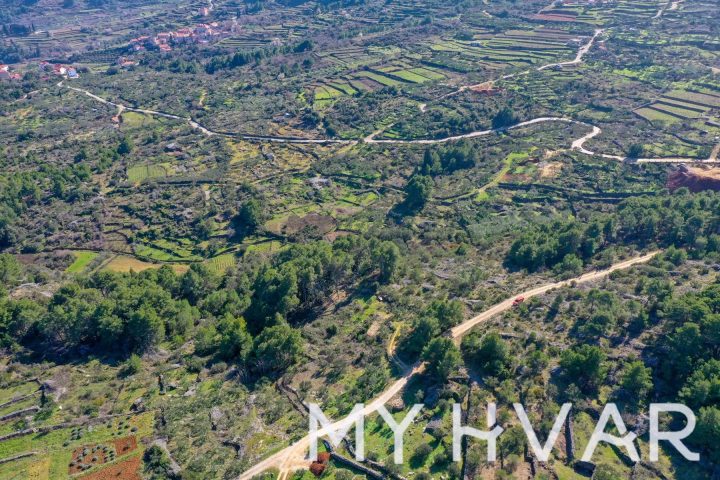Land For sale - Splitsko-dalmatinska Jelsa - foto 3/5