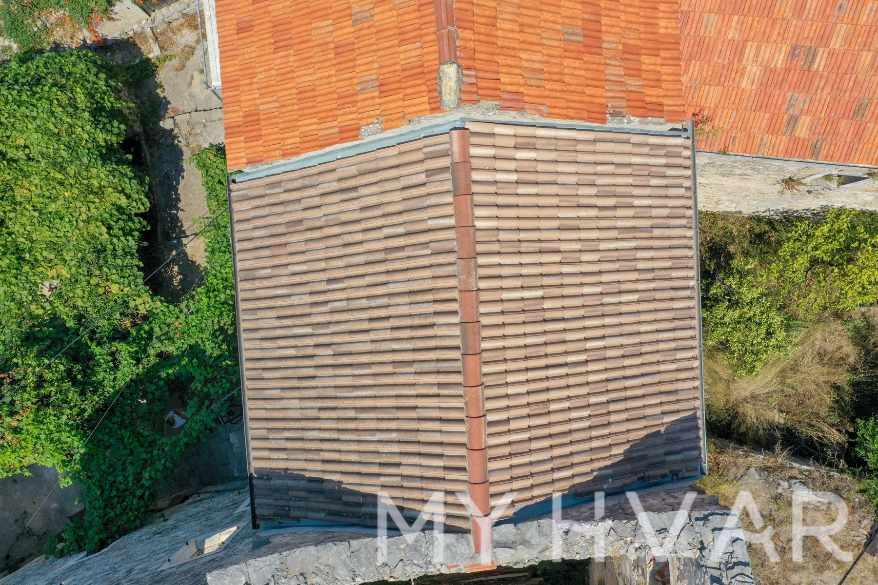 Dom Na predaj - SPLITSKO-DALMATINSKA Jelsa