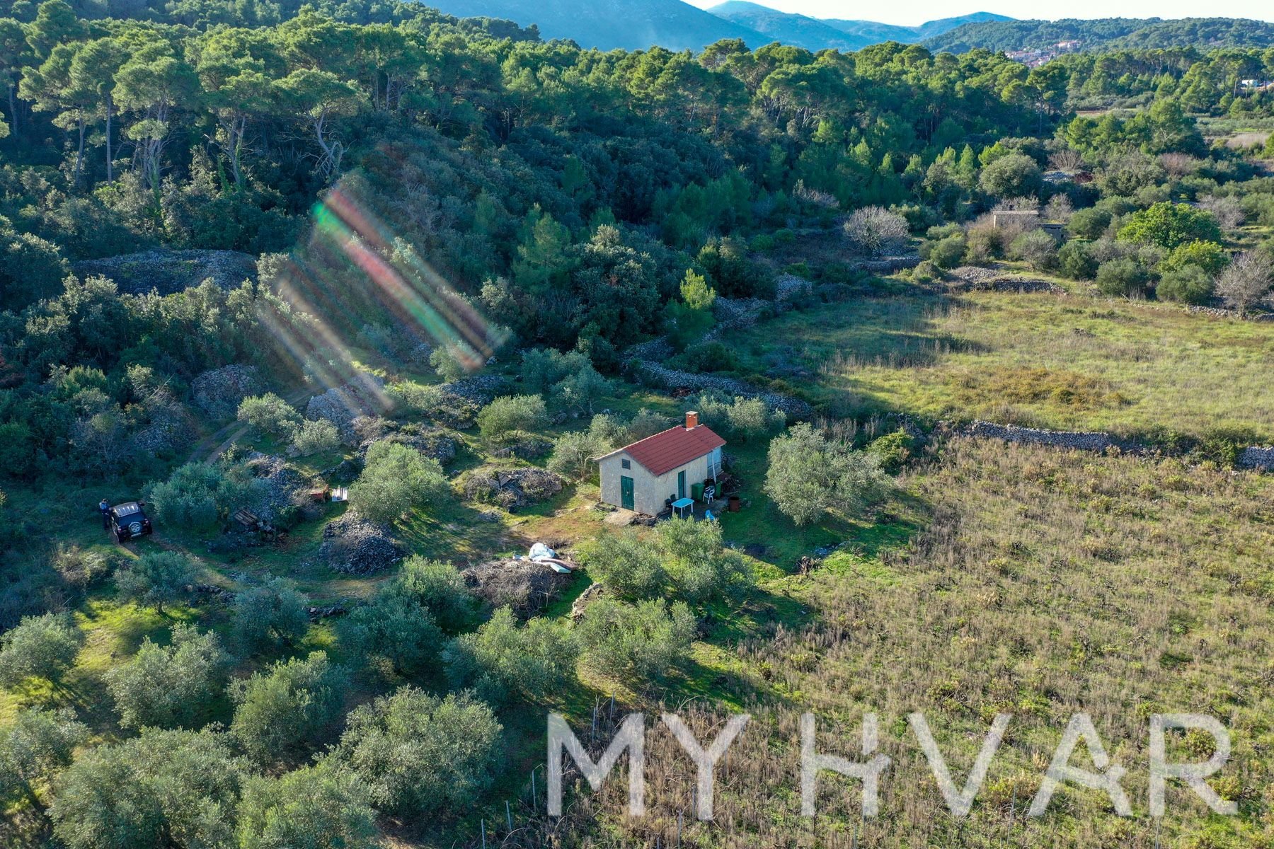 Land For sale - SPLITSKO-DALMATINSKA Jelsa