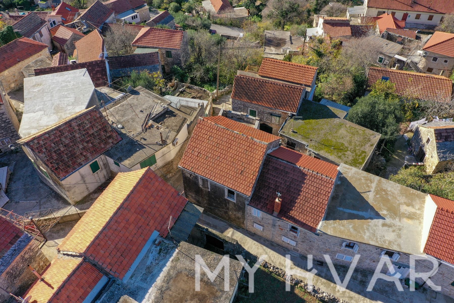 Dom Na predaj - SPLITSKO-DALMATINSKA Jelsa