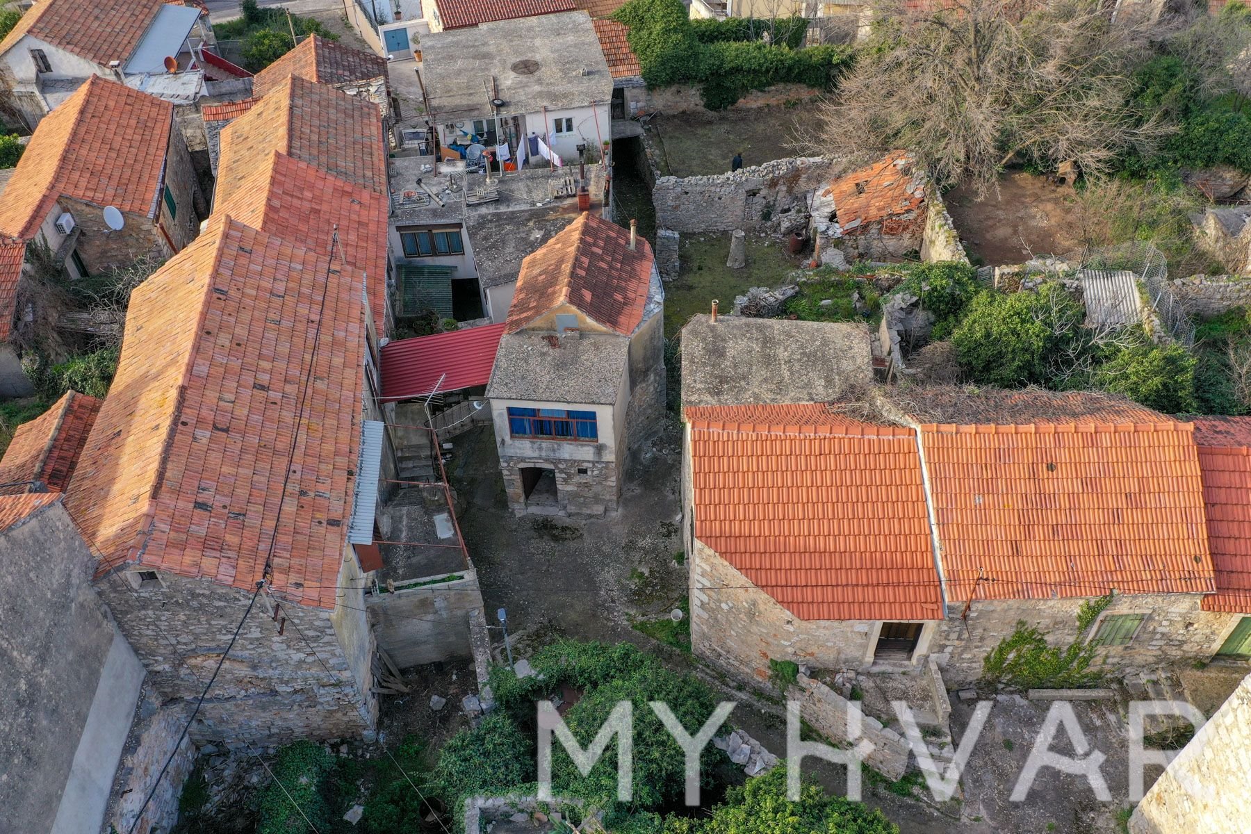 House For sale - SPLITSKO-DALMATINSKA STARI GRAD