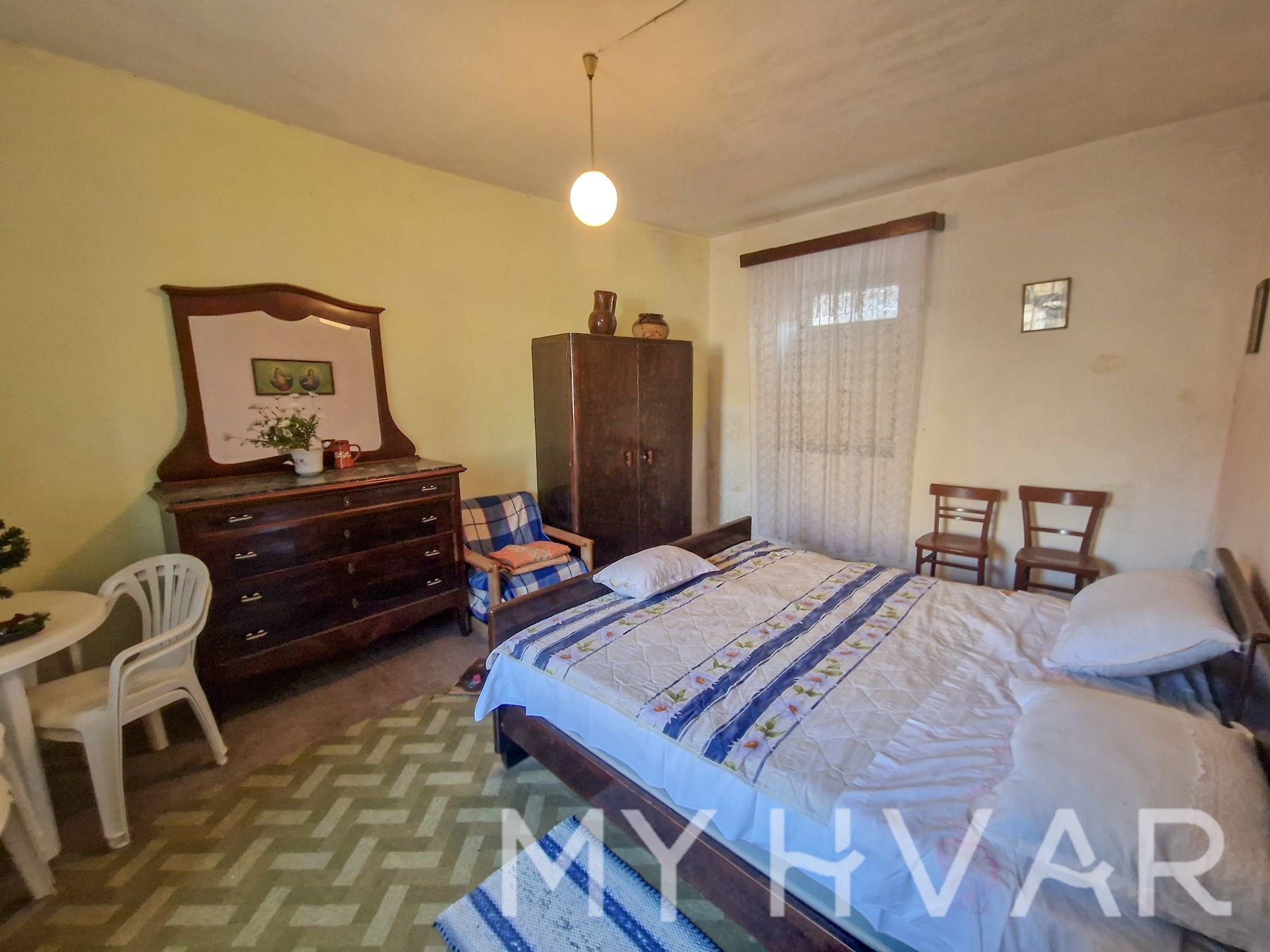 House For sale - SPLITSKO-DALMATINSKA STARI GRAD