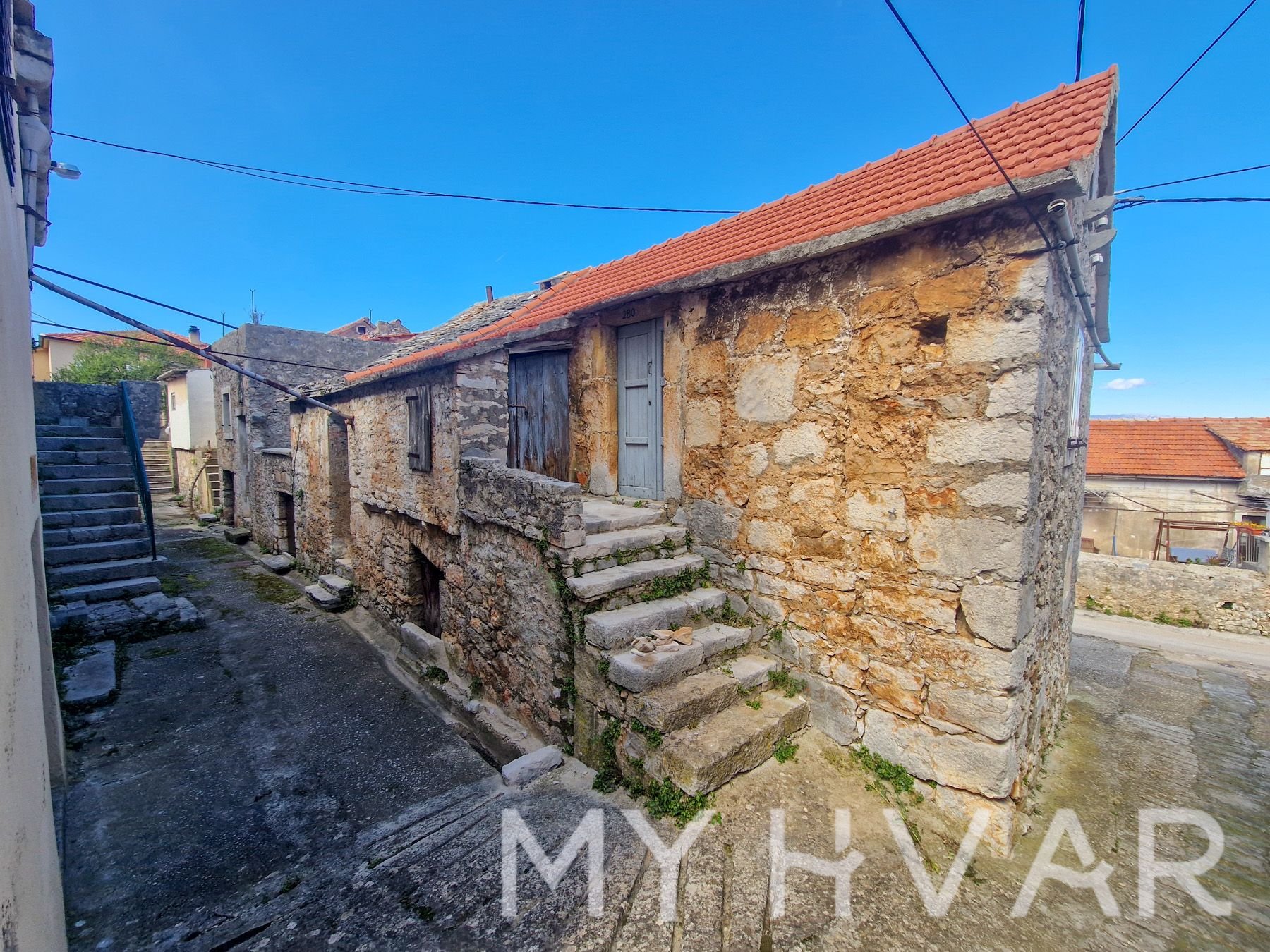House For sale - Splitsko-dalmatinska Stari Grad - foto 1/13
