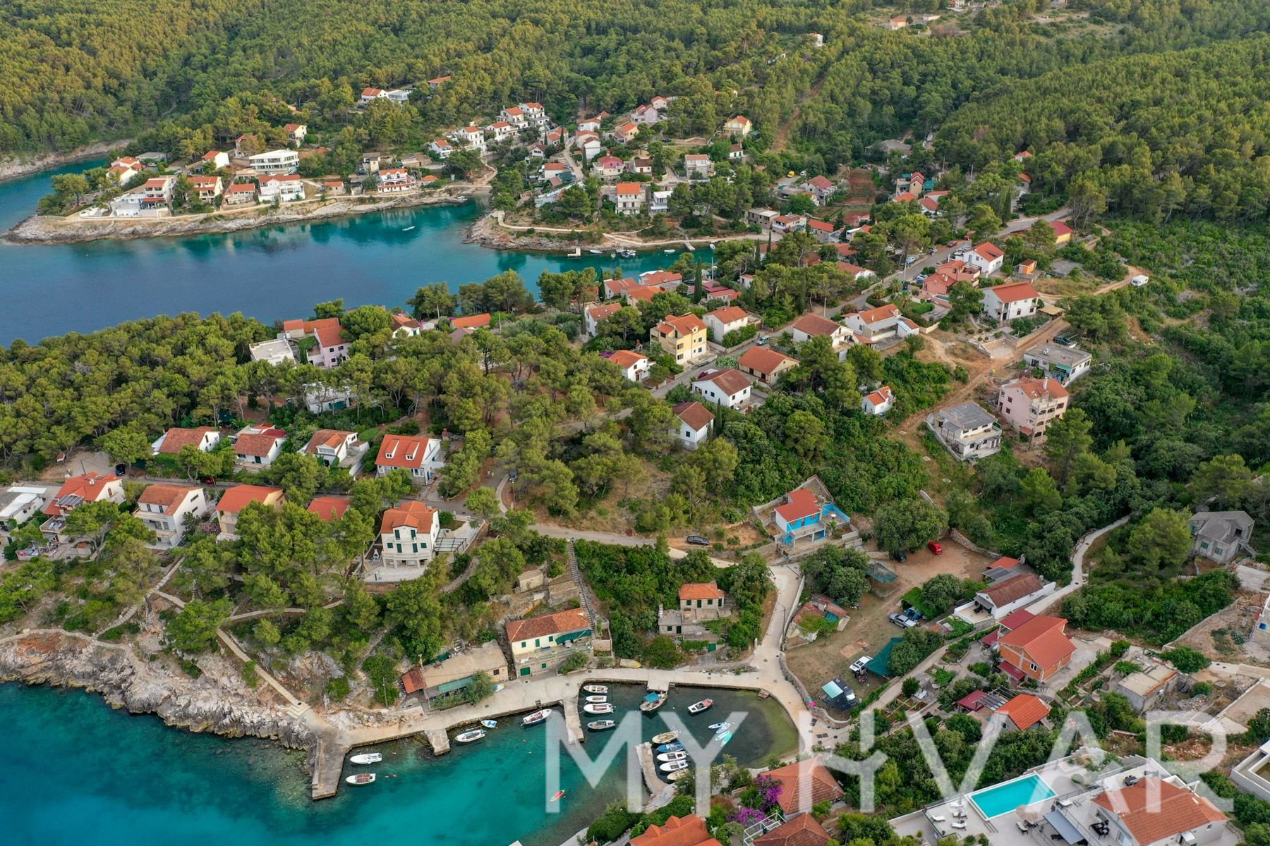 Land For sale - SPLITSKO-DALMATINSKA STARI GRAD
