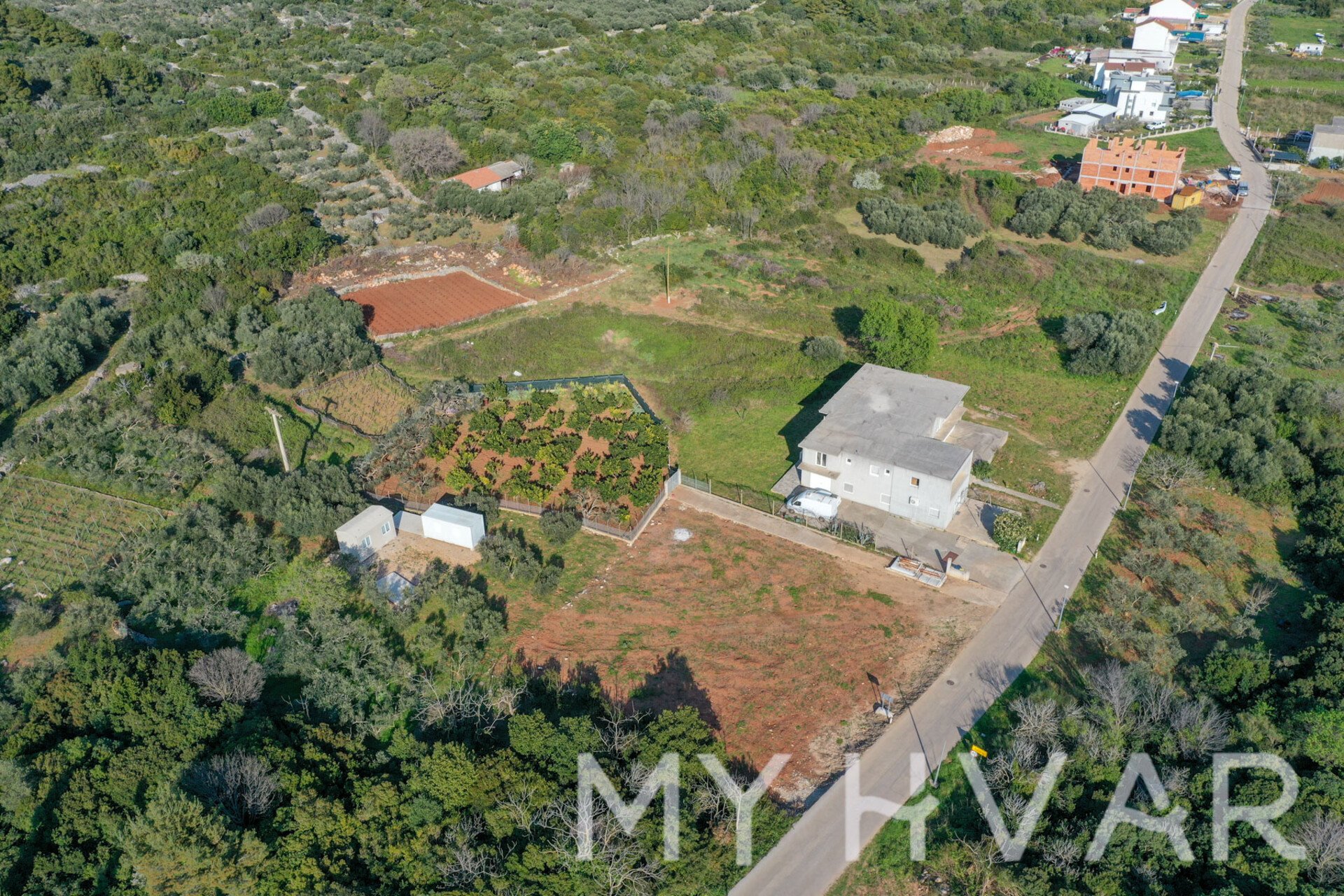 Land For sale - SPLITSKO-DALMATINSKA Sućuraj