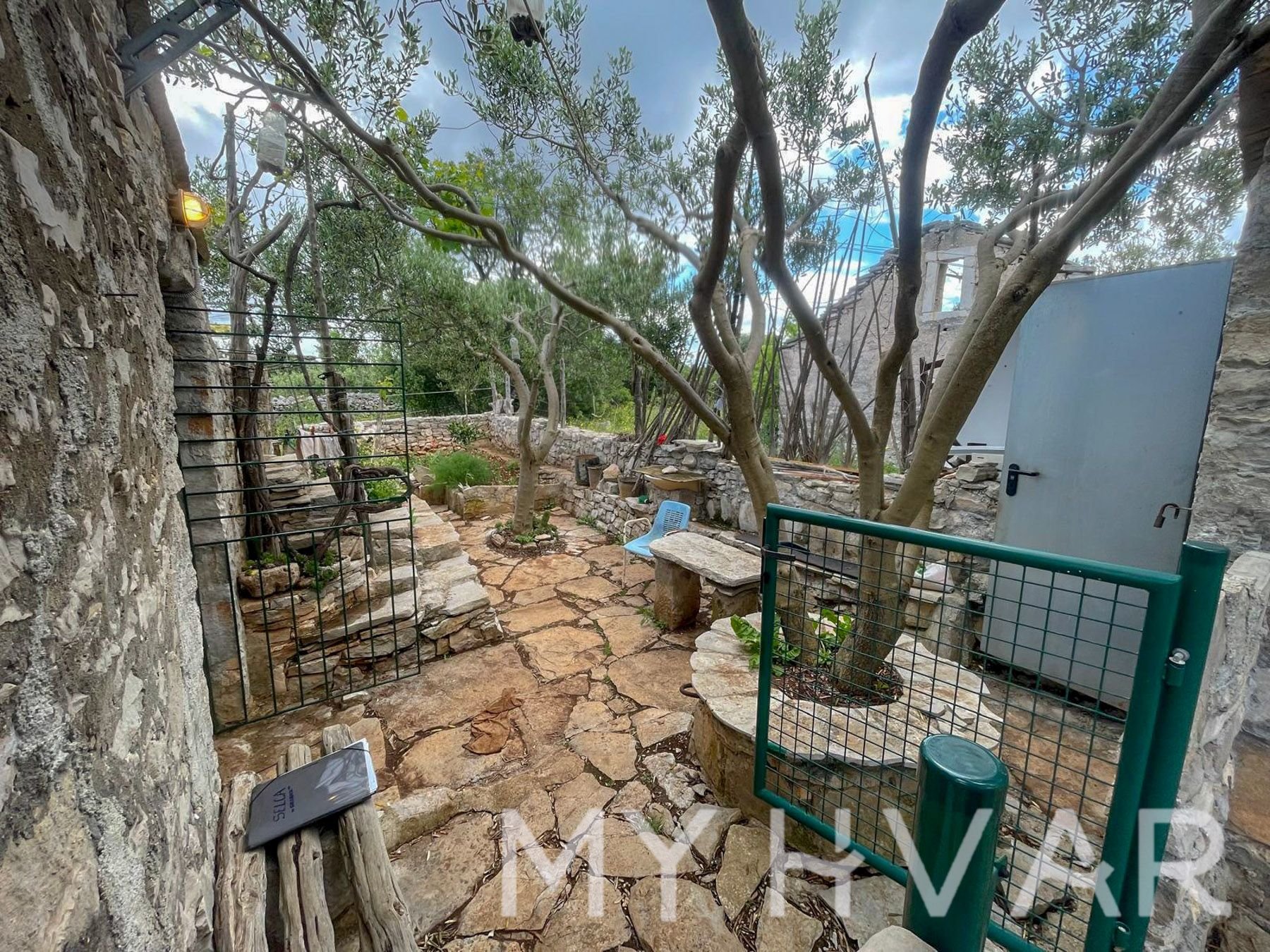 House For sale - SPLITSKO-DALMATINSKA Sućuraj