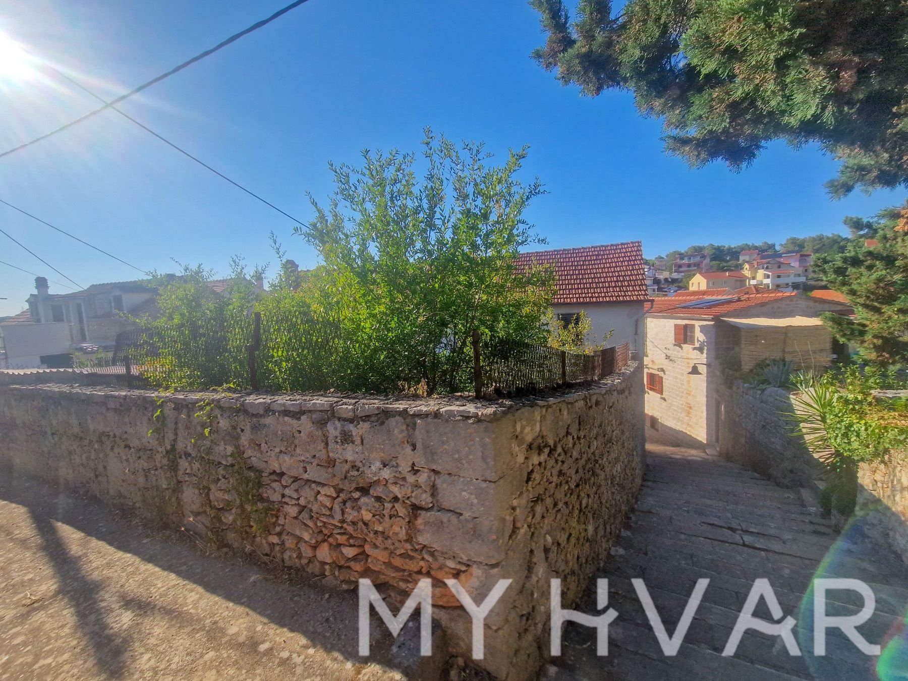 House For sale - SPLITSKO-DALMATINSKA Jelsa