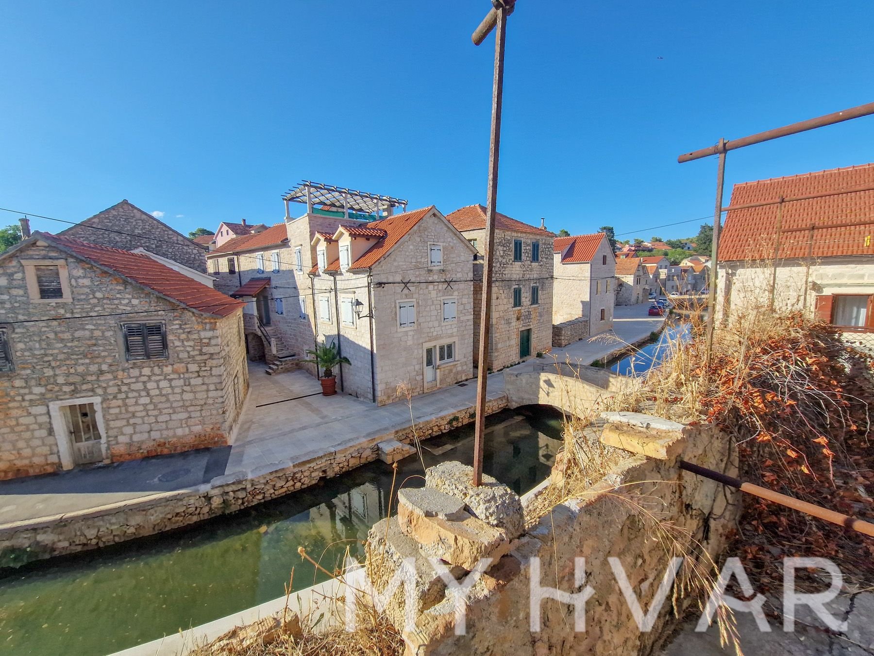 House For sale - SPLITSKO-DALMATINSKA Jelsa