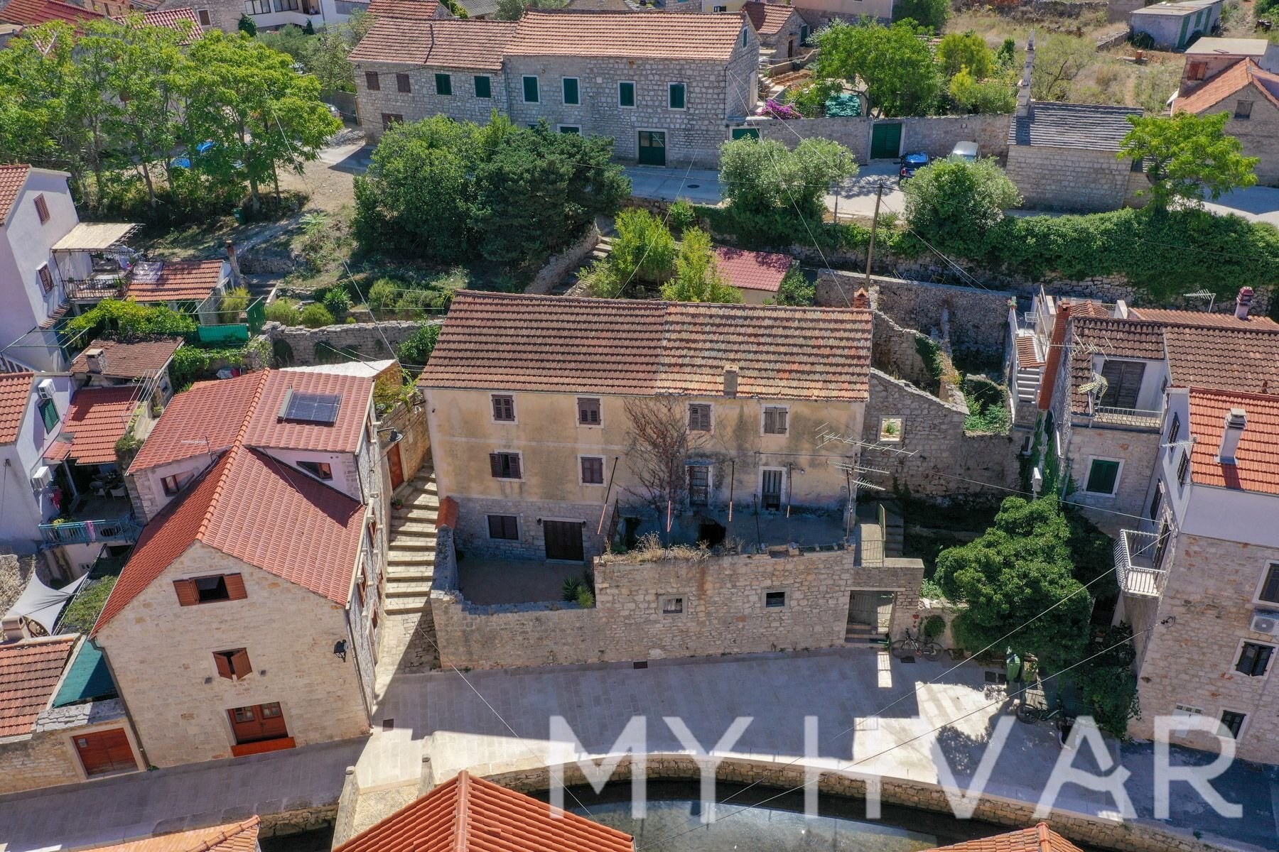 House For sale - SPLITSKO-DALMATINSKA Jelsa