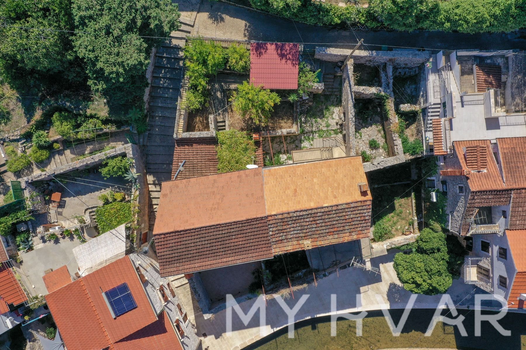 House For sale - SPLITSKO-DALMATINSKA Jelsa