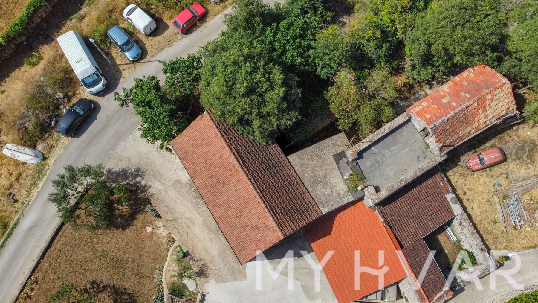 Dom Na predaj - SPLITSKO-DALMATINSKA Jelsa