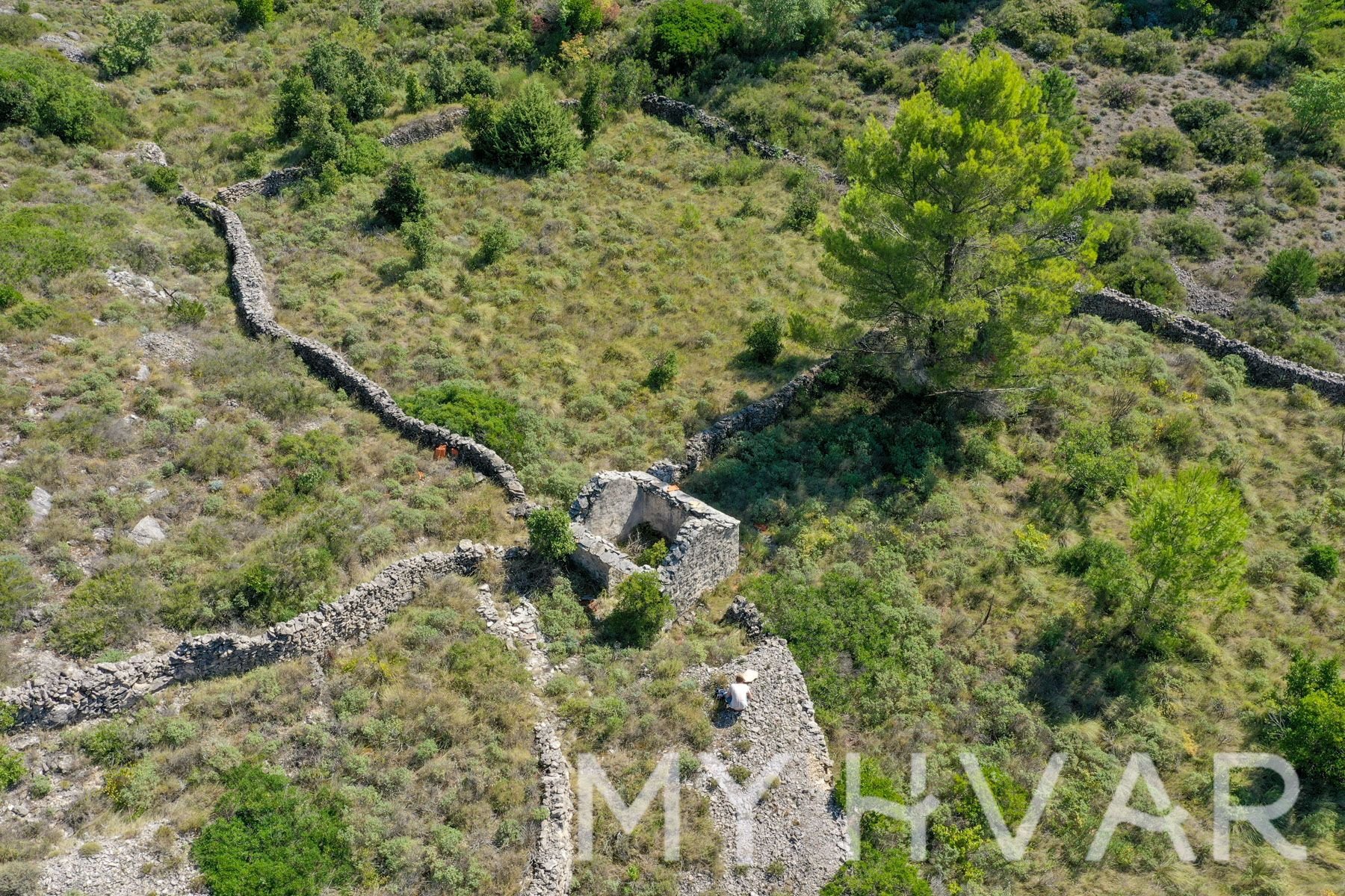 Parcela Naprodaj - SPLITSKO-DALMATINSKA Jelsa