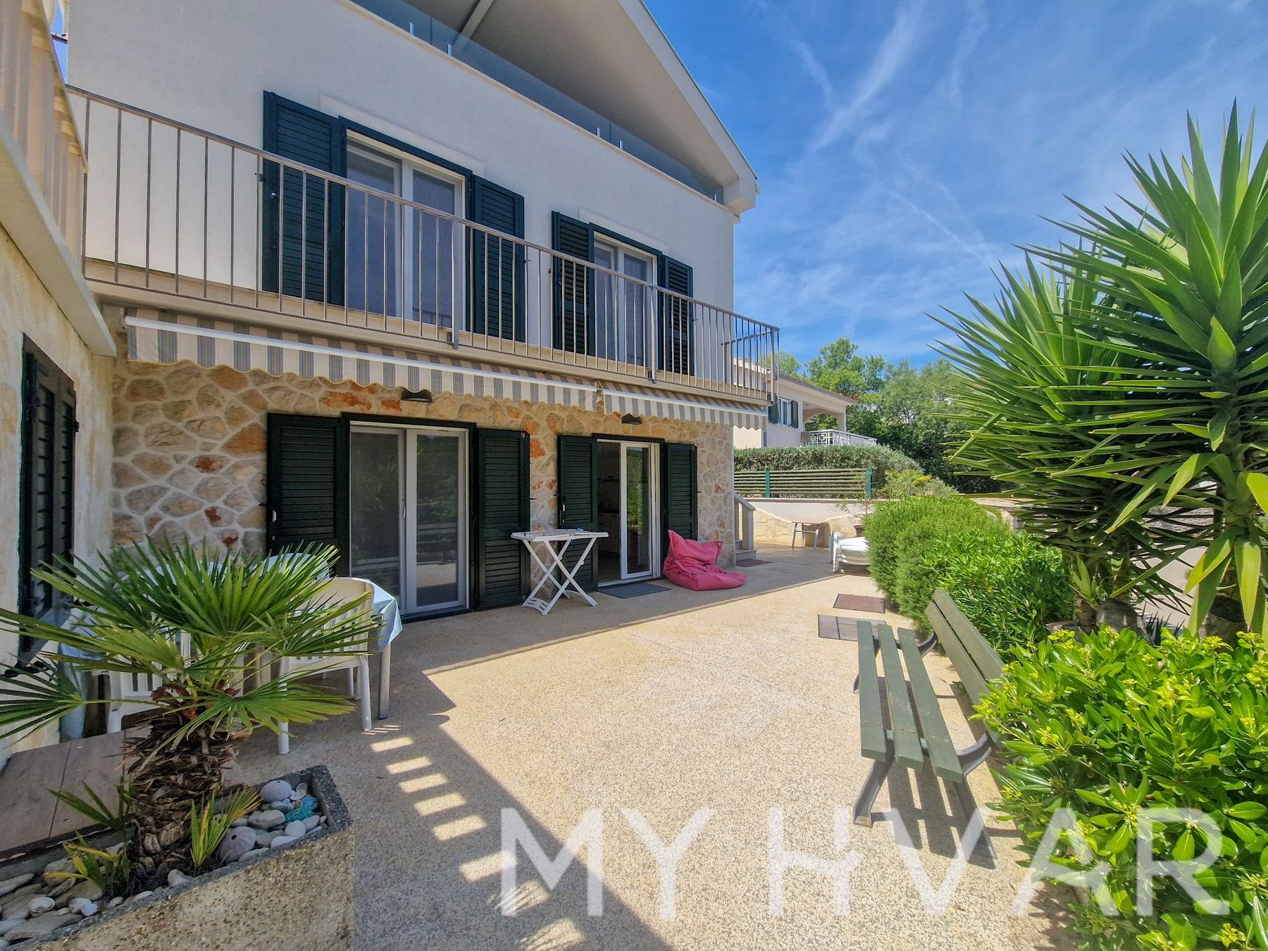 House For sale - SPLITSKO-DALMATINSKA Jelsa