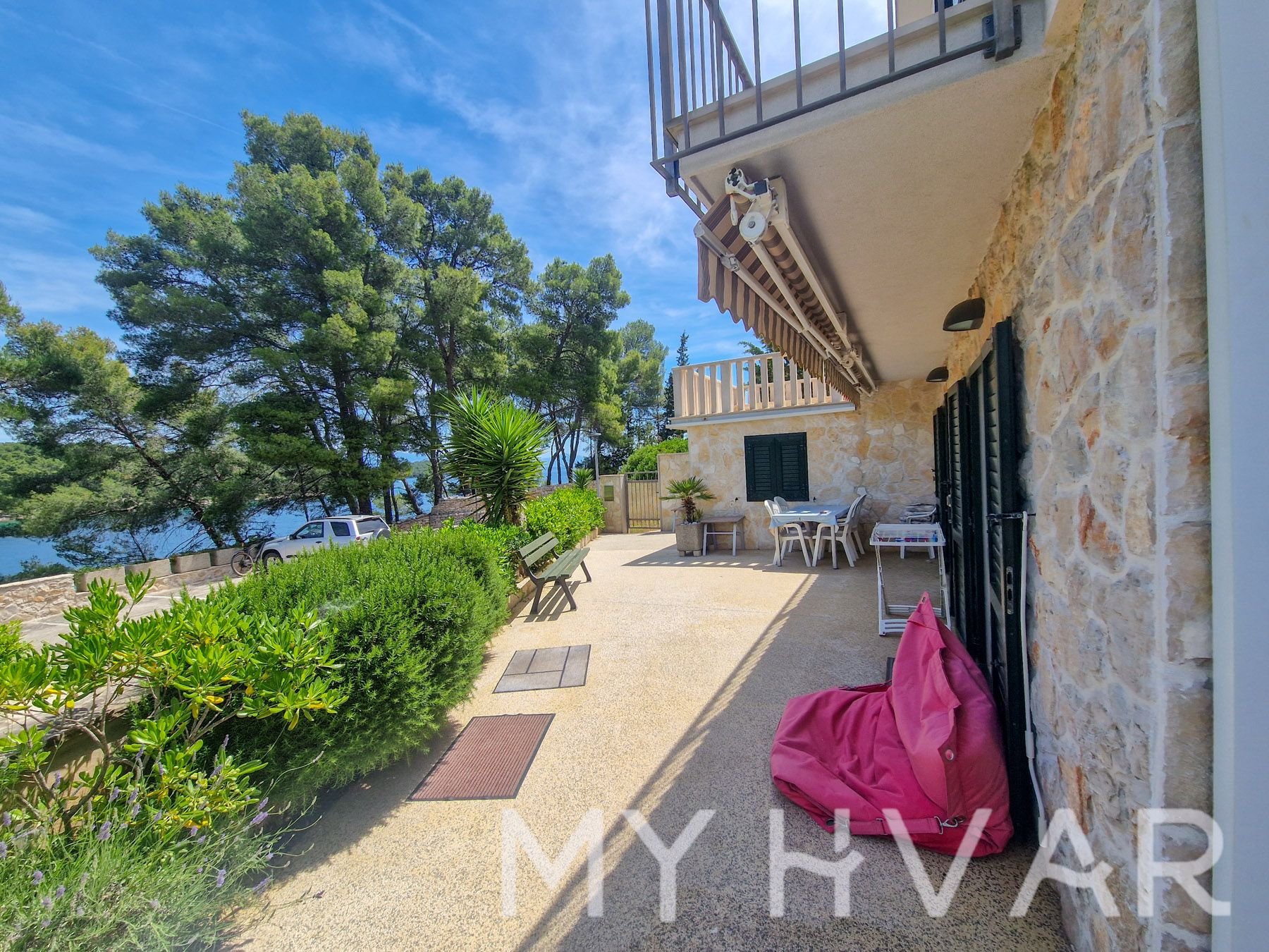 House For sale - SPLITSKO-DALMATINSKA Jelsa