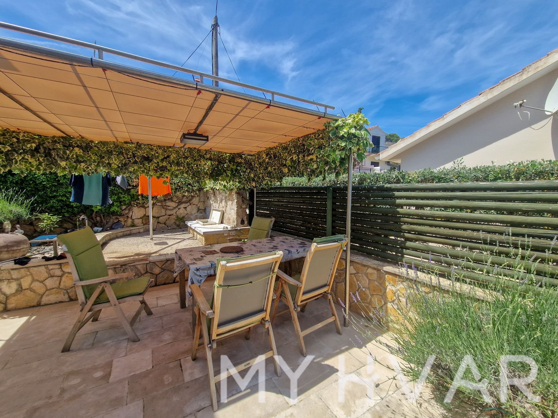 House For sale - SPLITSKO-DALMATINSKA Jelsa