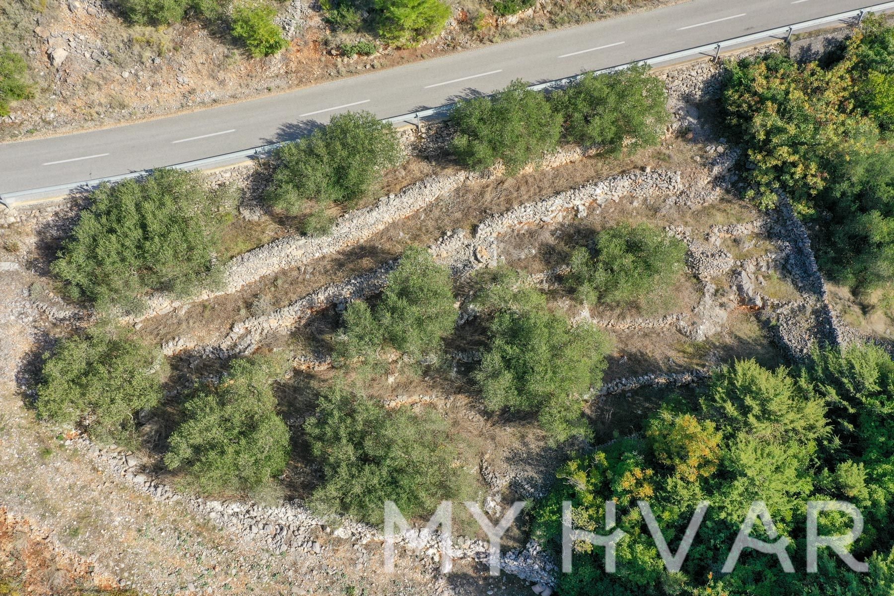 Land For sale - SPLITSKO-DALMATINSKA STARI GRAD