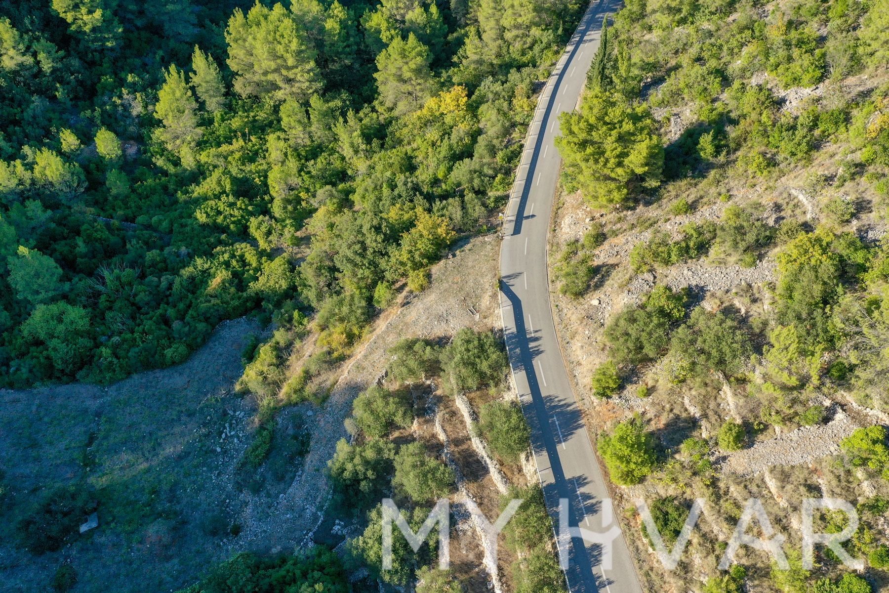 Land For sale - SPLITSKO-DALMATINSKA STARI GRAD