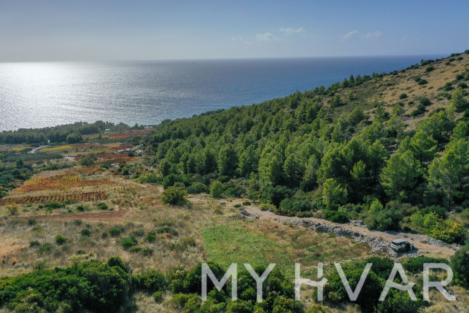 Land For sale - SPLITSKO-DALMATINSKA Jelsa