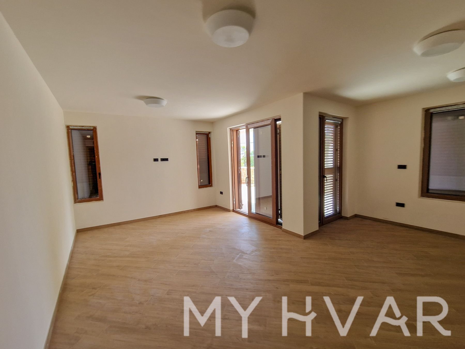 House For sale - SPLITSKO-DALMATINSKA Jelsa