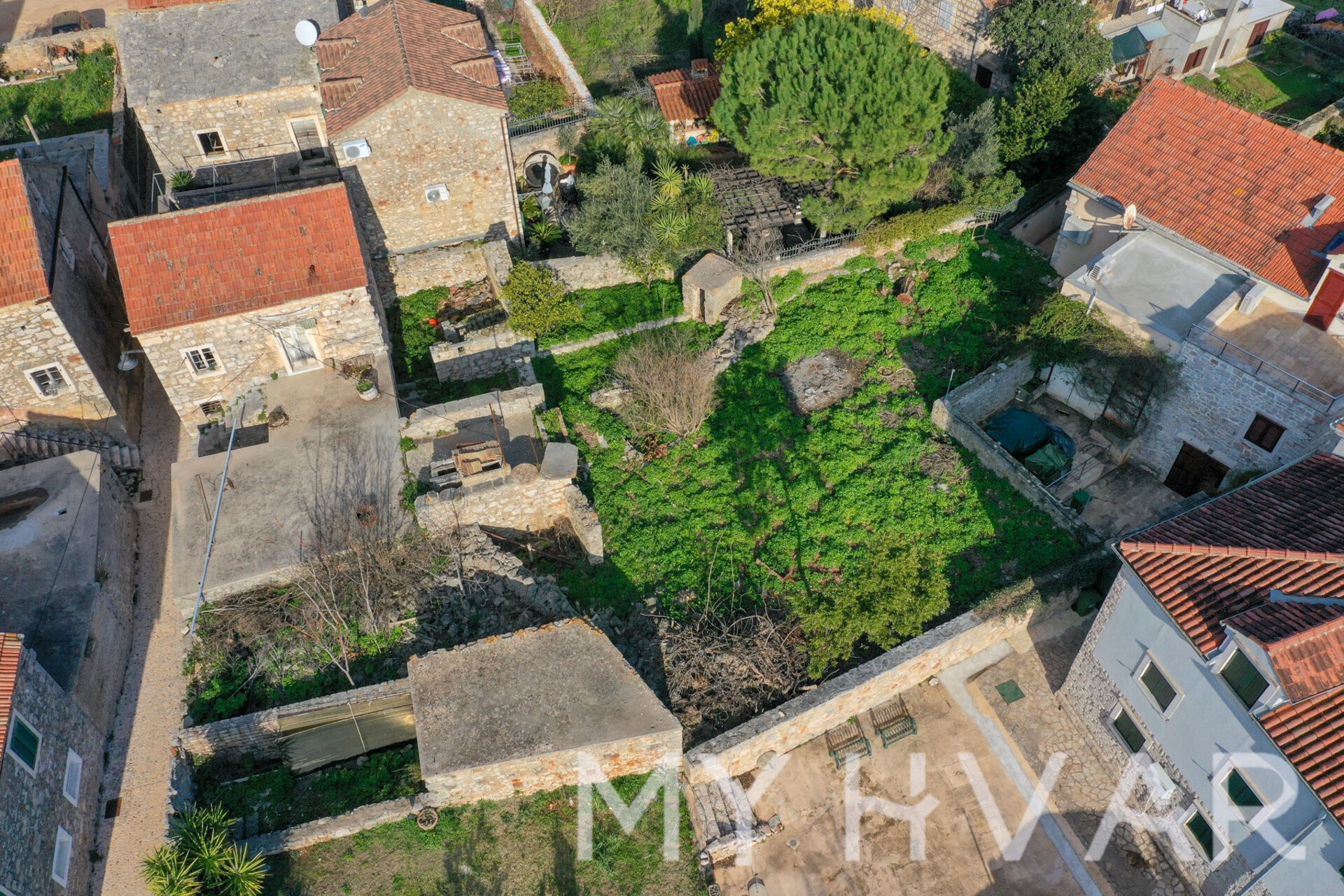 House For sale - SPLITSKO-DALMATINSKA Jelsa