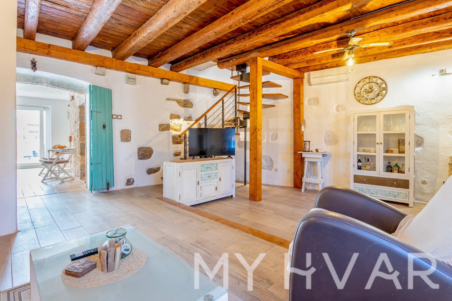 House For sale - SPLITSKO-DALMATINSKA STARI GRAD