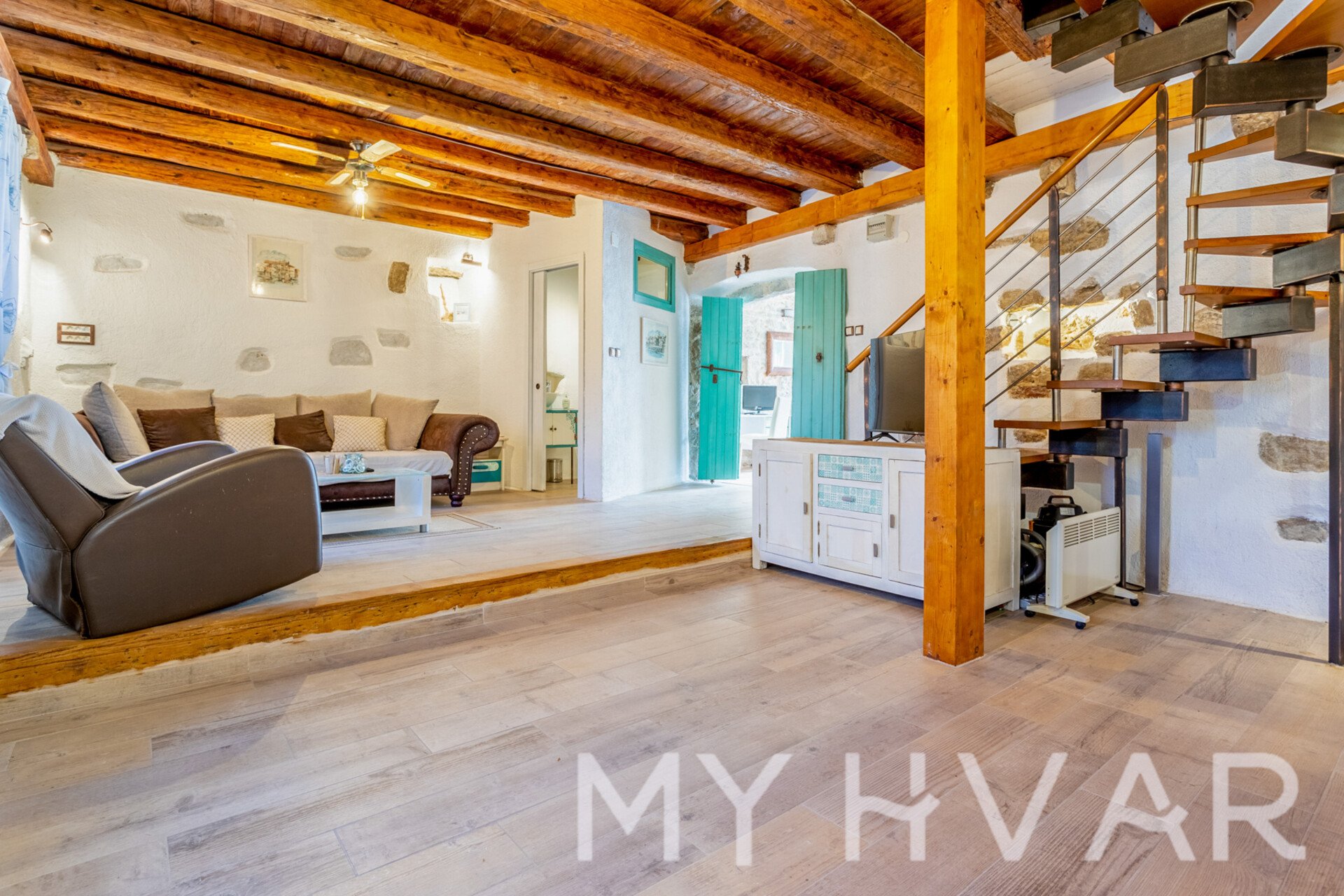 House For sale - SPLITSKO-DALMATINSKA STARI GRAD