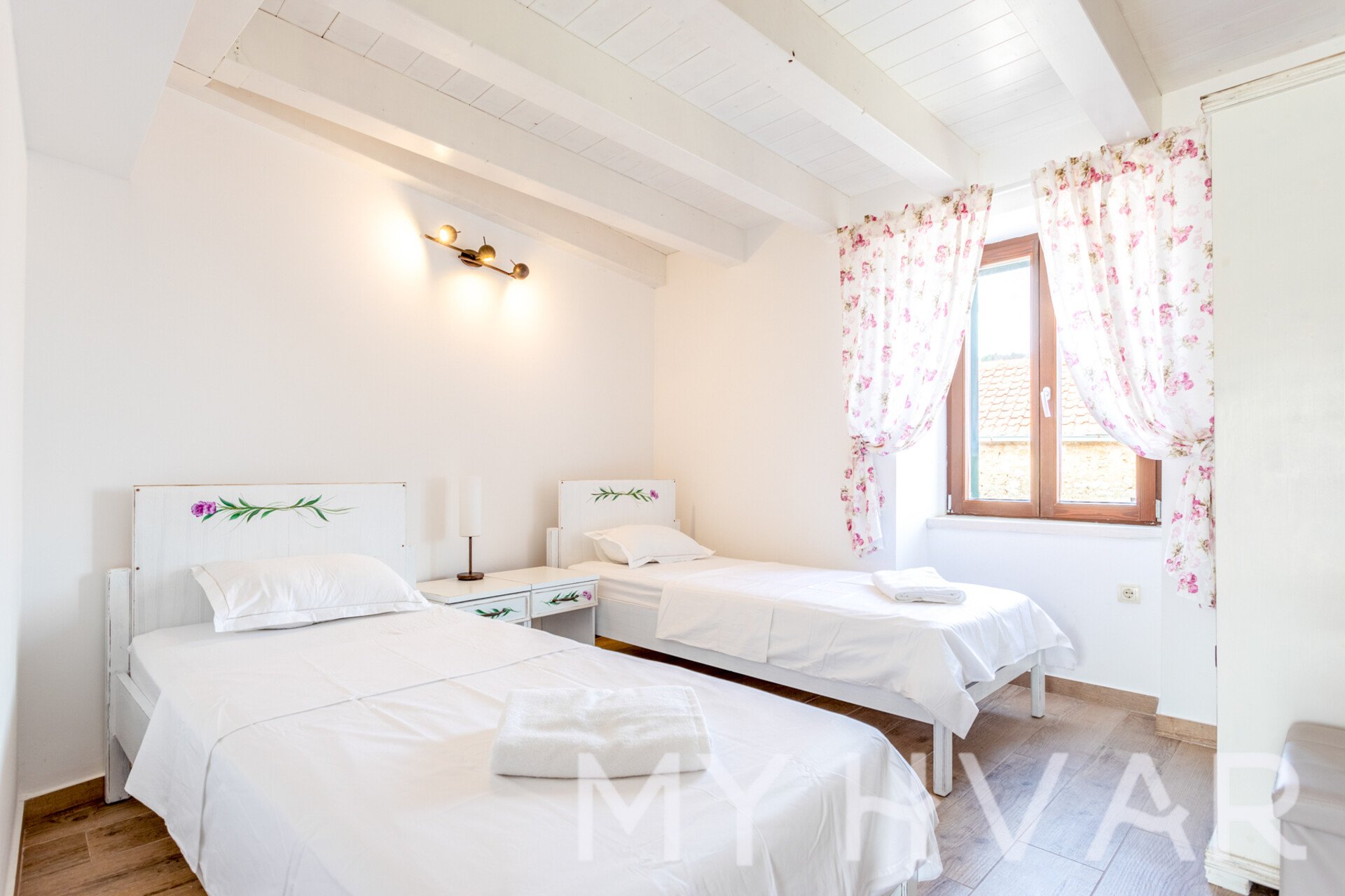 House For sale - SPLITSKO-DALMATINSKA STARI GRAD
