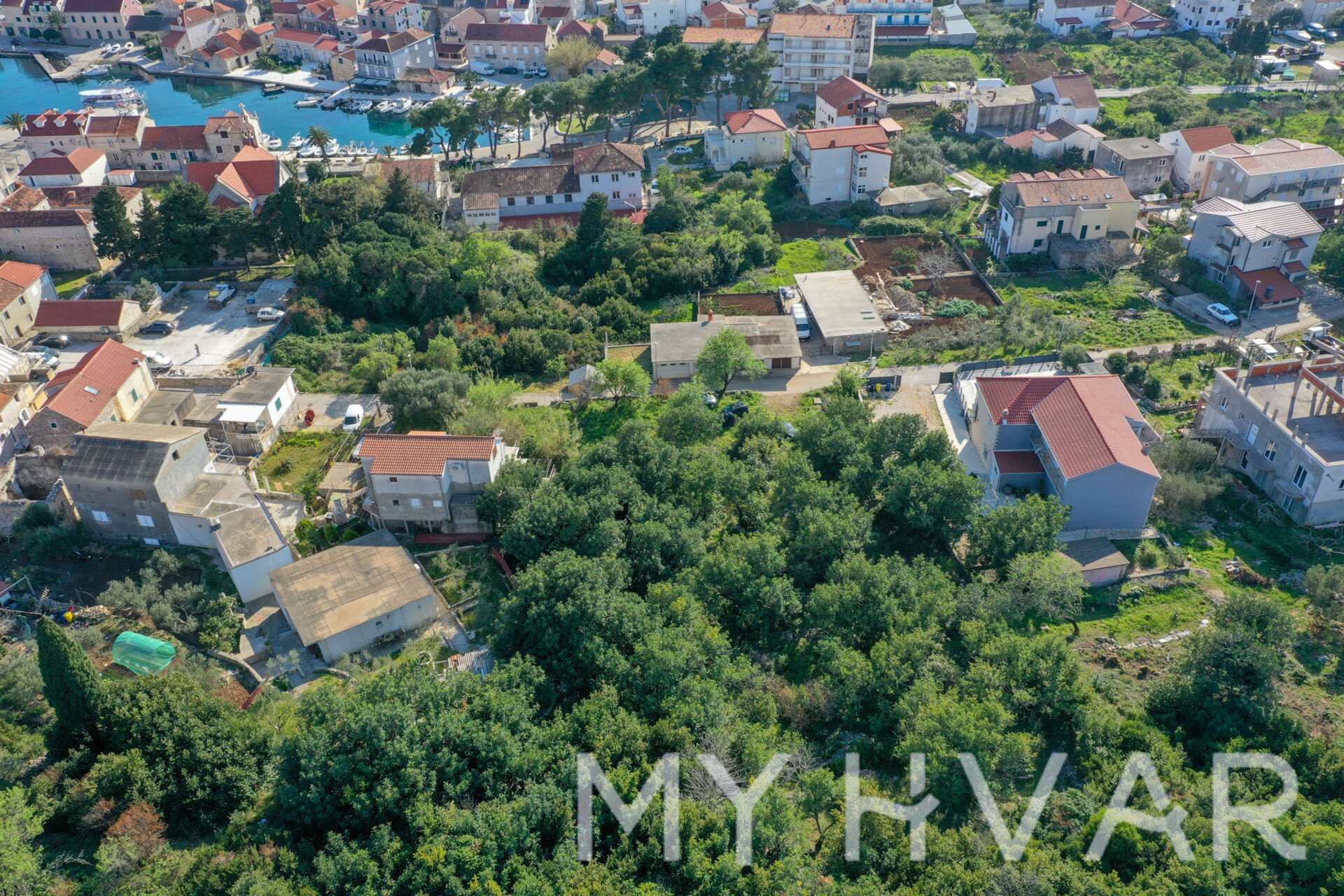 Land For sale - SPLITSKO-DALMATINSKA Sućuraj