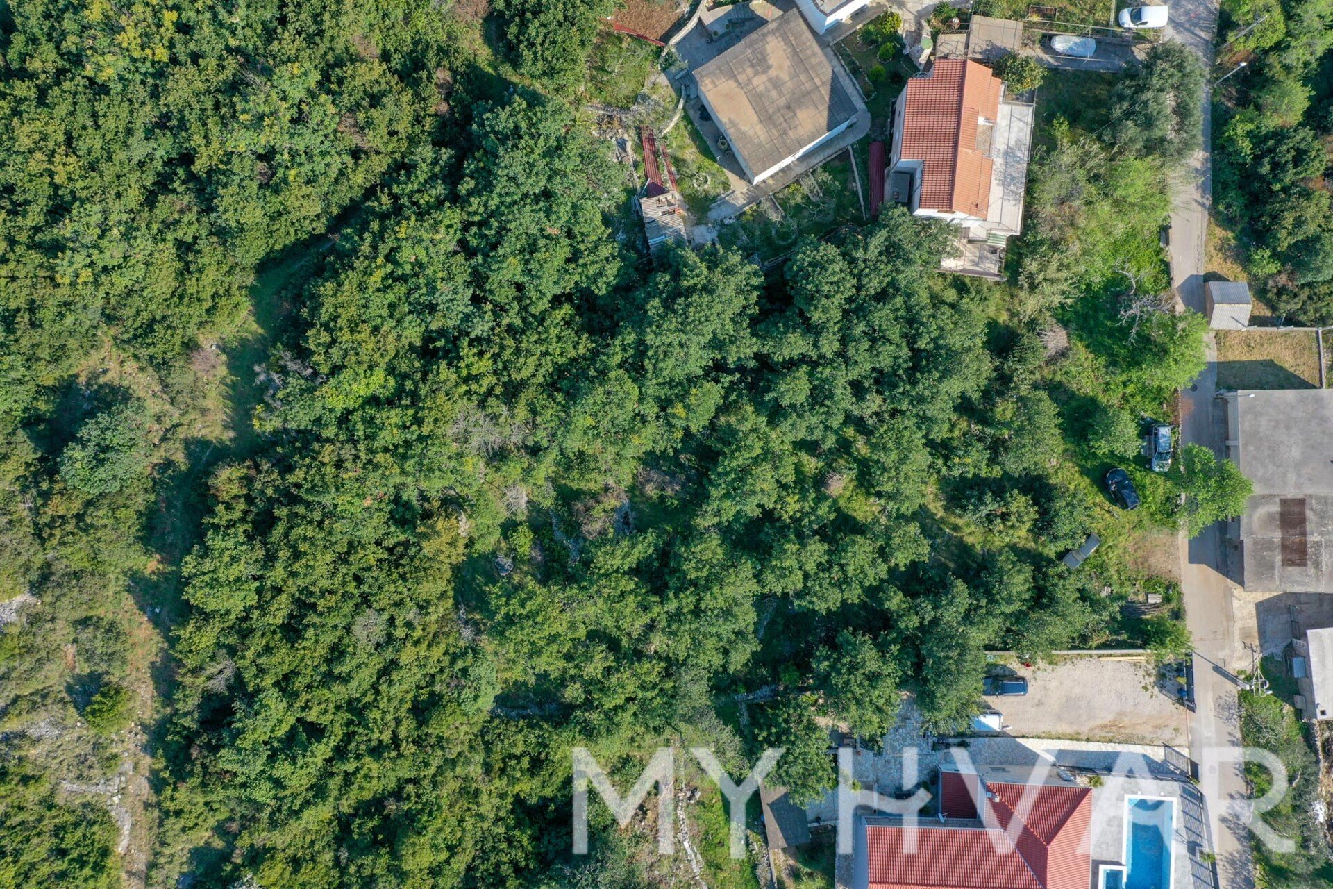 Land For sale - SPLITSKO-DALMATINSKA Sućuraj