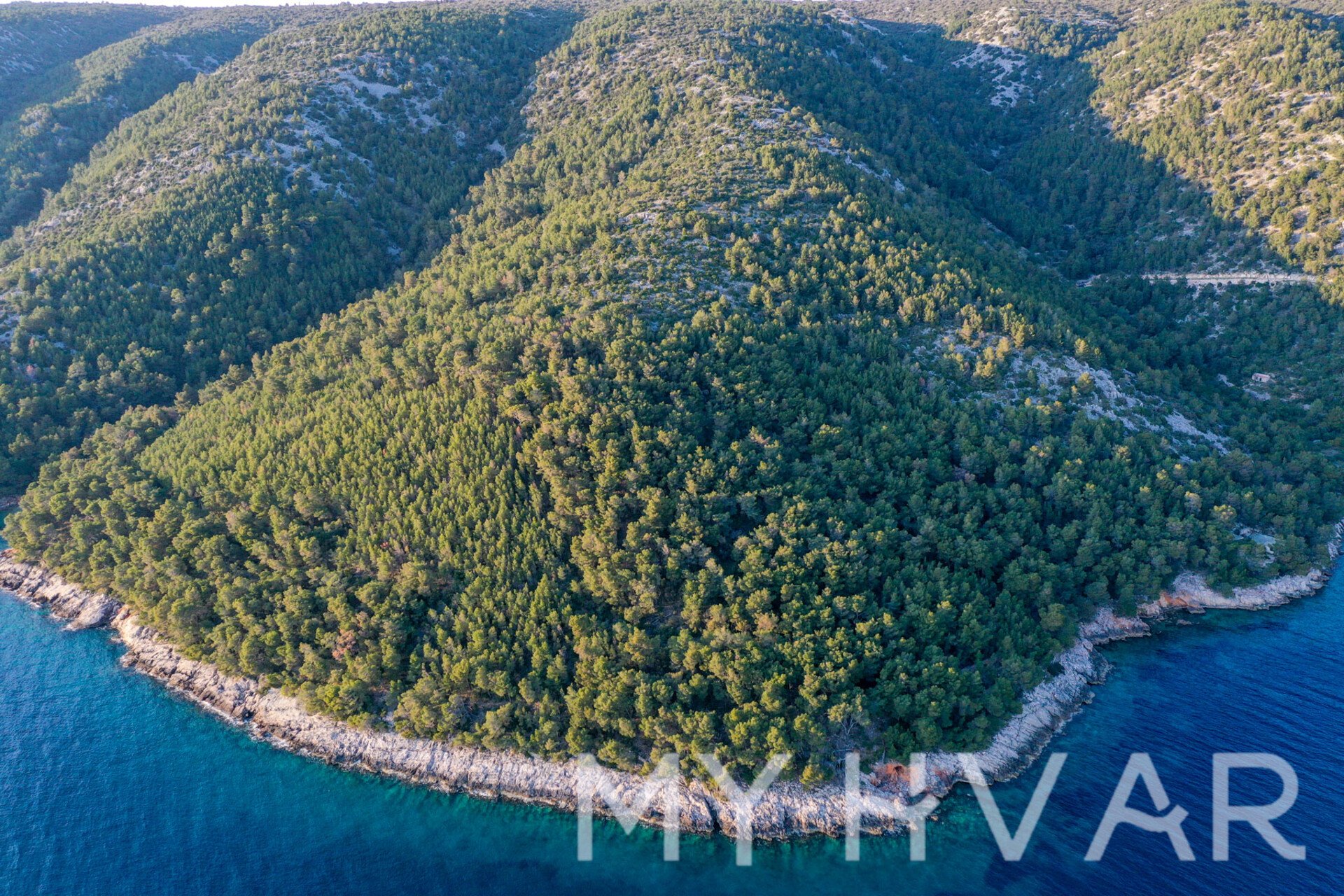 Land For sale - SPLITSKO-DALMATINSKA Jelsa