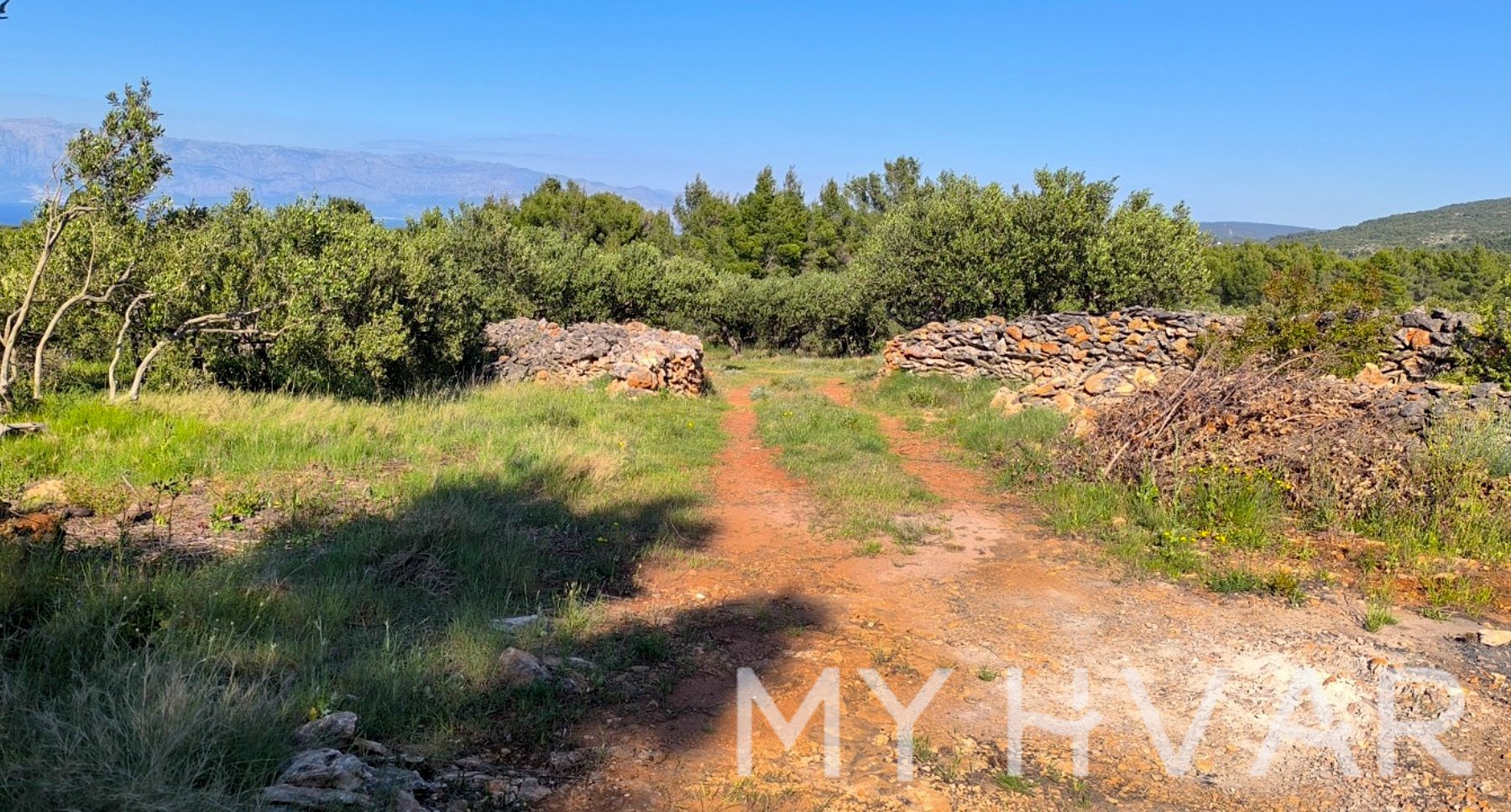 Land For sale - SPLITSKO-DALMATINSKA Jelsa