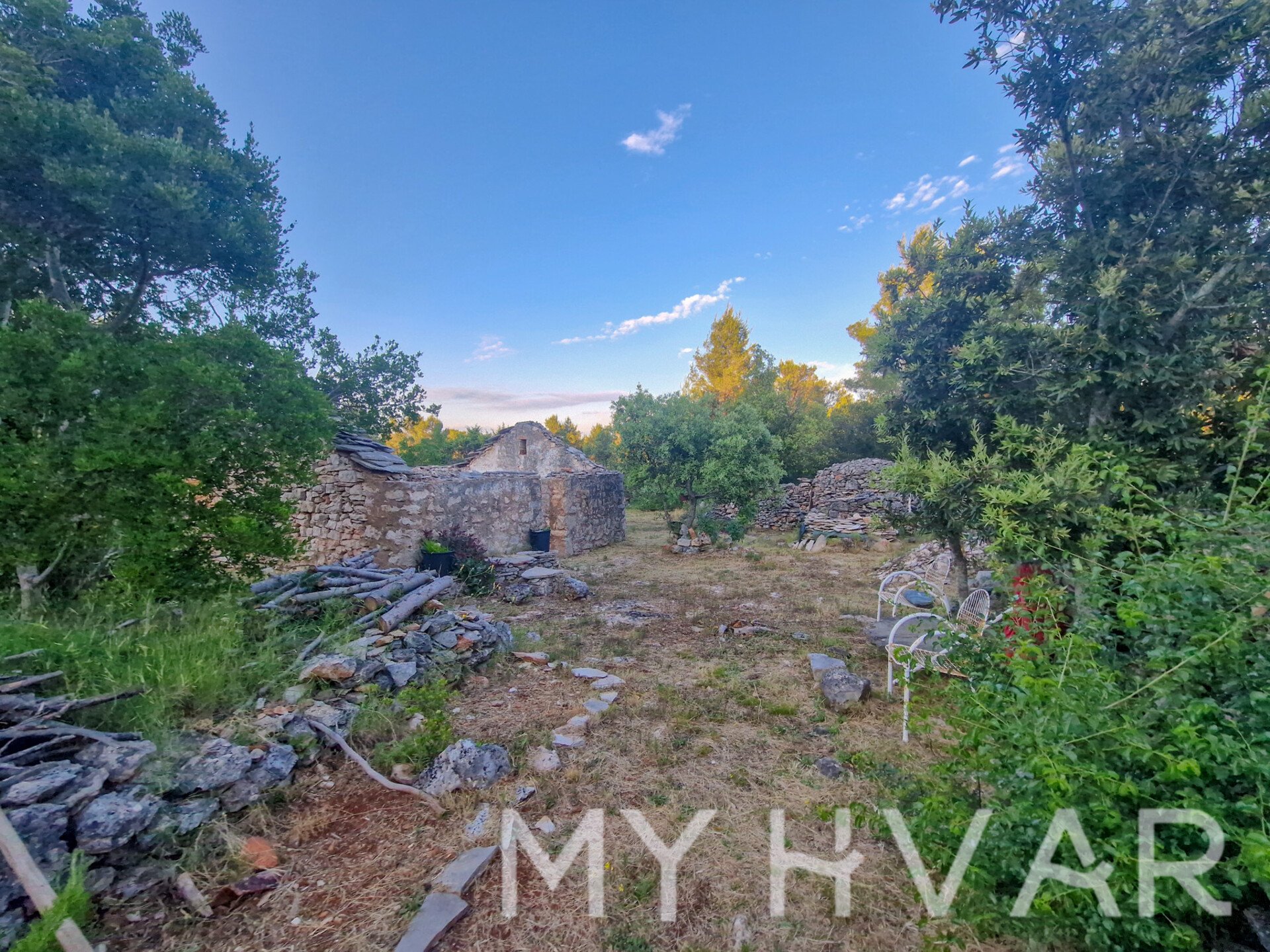Terrain À vendre - SPLITSKO-DALMATINSKA STARI GRAD