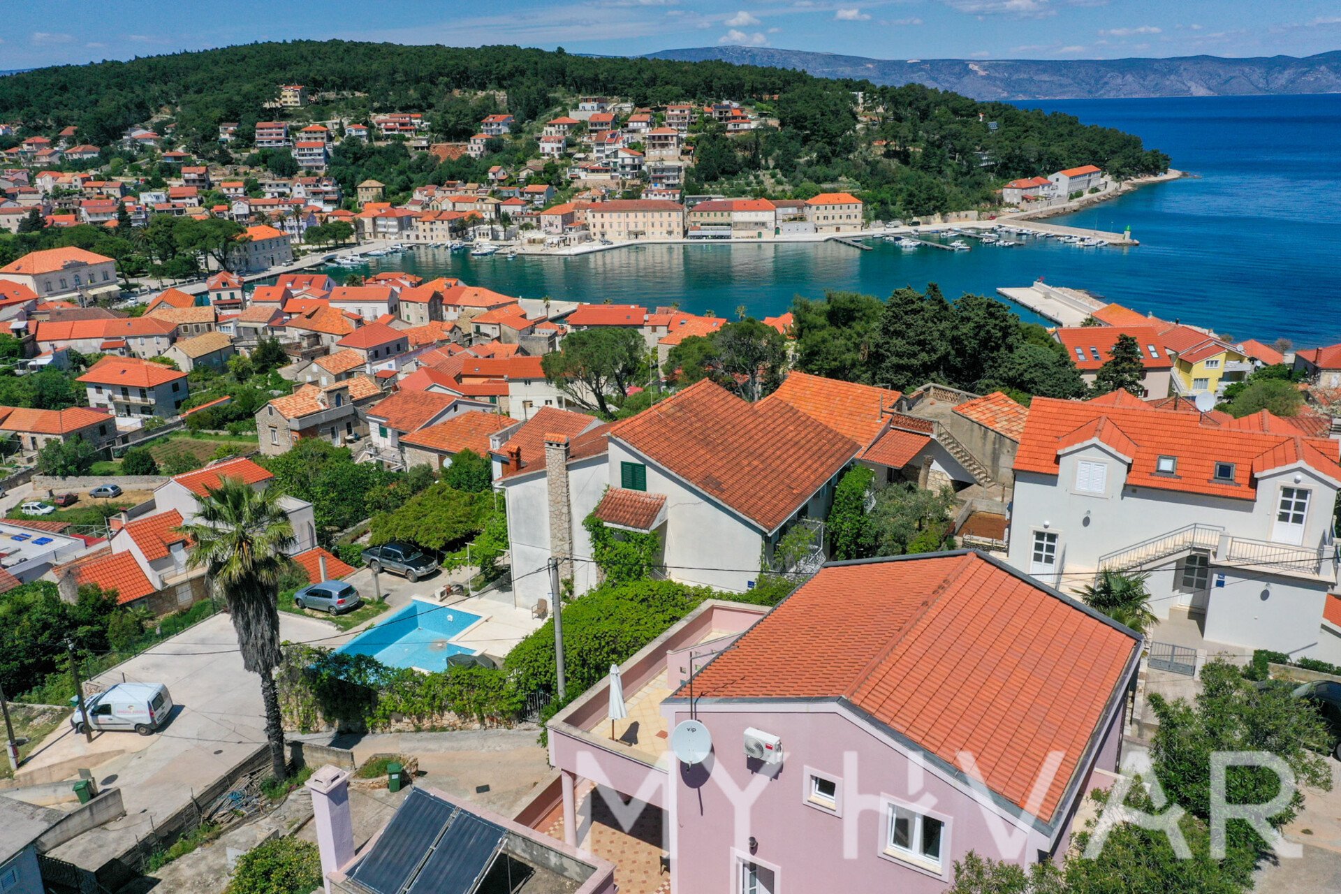 Dom Na predaj - SPLITSKO-DALMATINSKA Jelsa