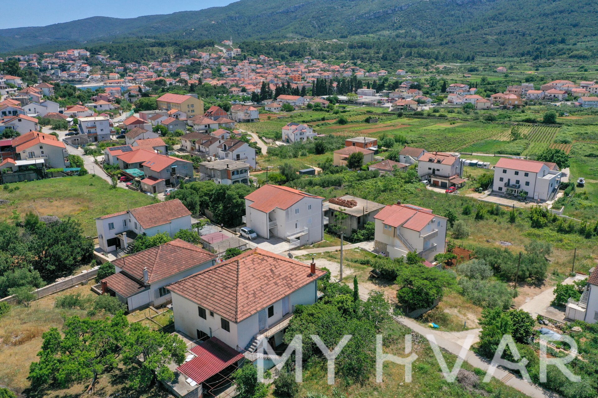 Dom Na predaj - SPLITSKO-DALMATINSKA Jelsa