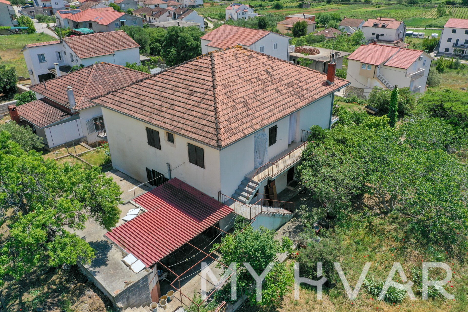 Dom Na predaj - SPLITSKO-DALMATINSKA Jelsa
