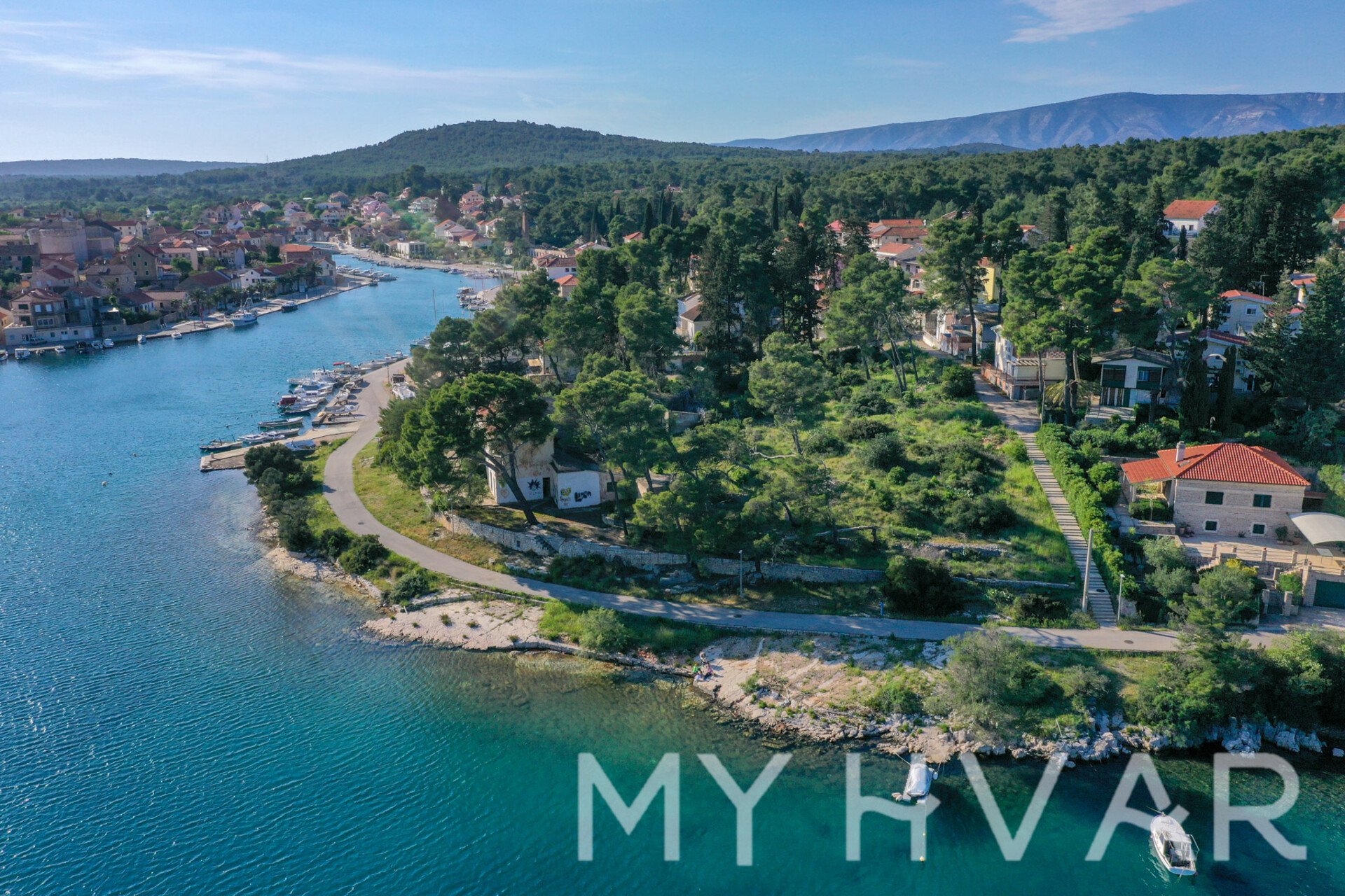 House For sale - SPLITSKO-DALMATINSKA Jelsa