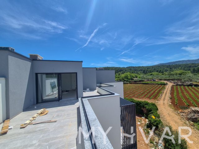 Apartmán Na predaj - Splitsko-dalmatinska Jelsa - foto 4/24