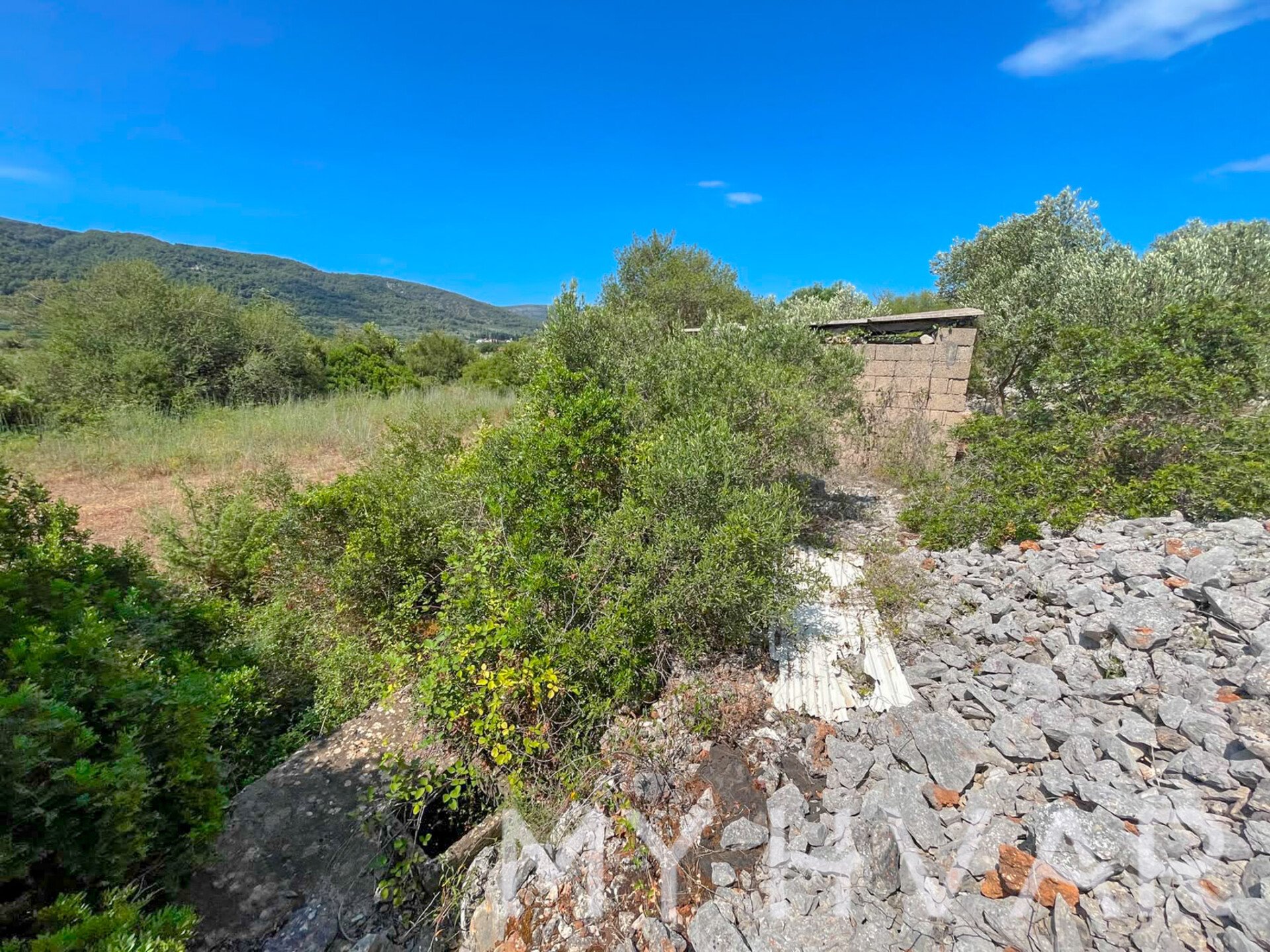 Land For sale - SPLITSKO-DALMATINSKA STARI GRAD