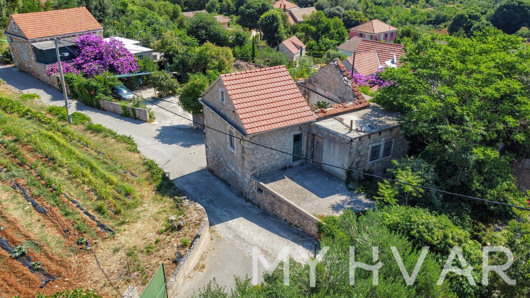 House For sale - SPLITSKO-DALMATINSKA STARI GRAD