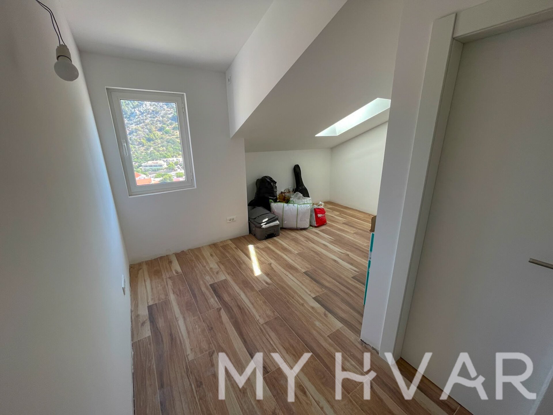 Apartma Naprodaj - SPLITSKO-DALMATINSKA Hvar