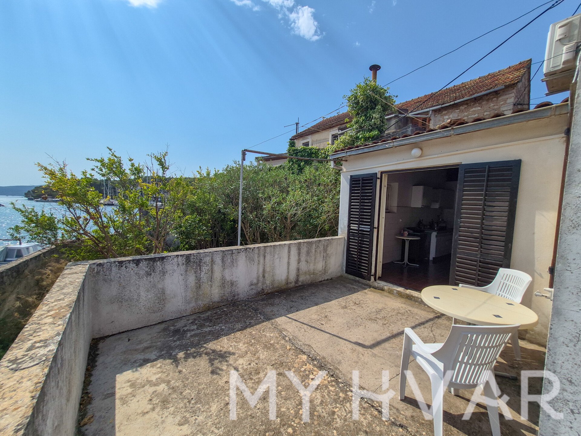 House For sale - SPLITSKO-DALMATINSKA Jelsa