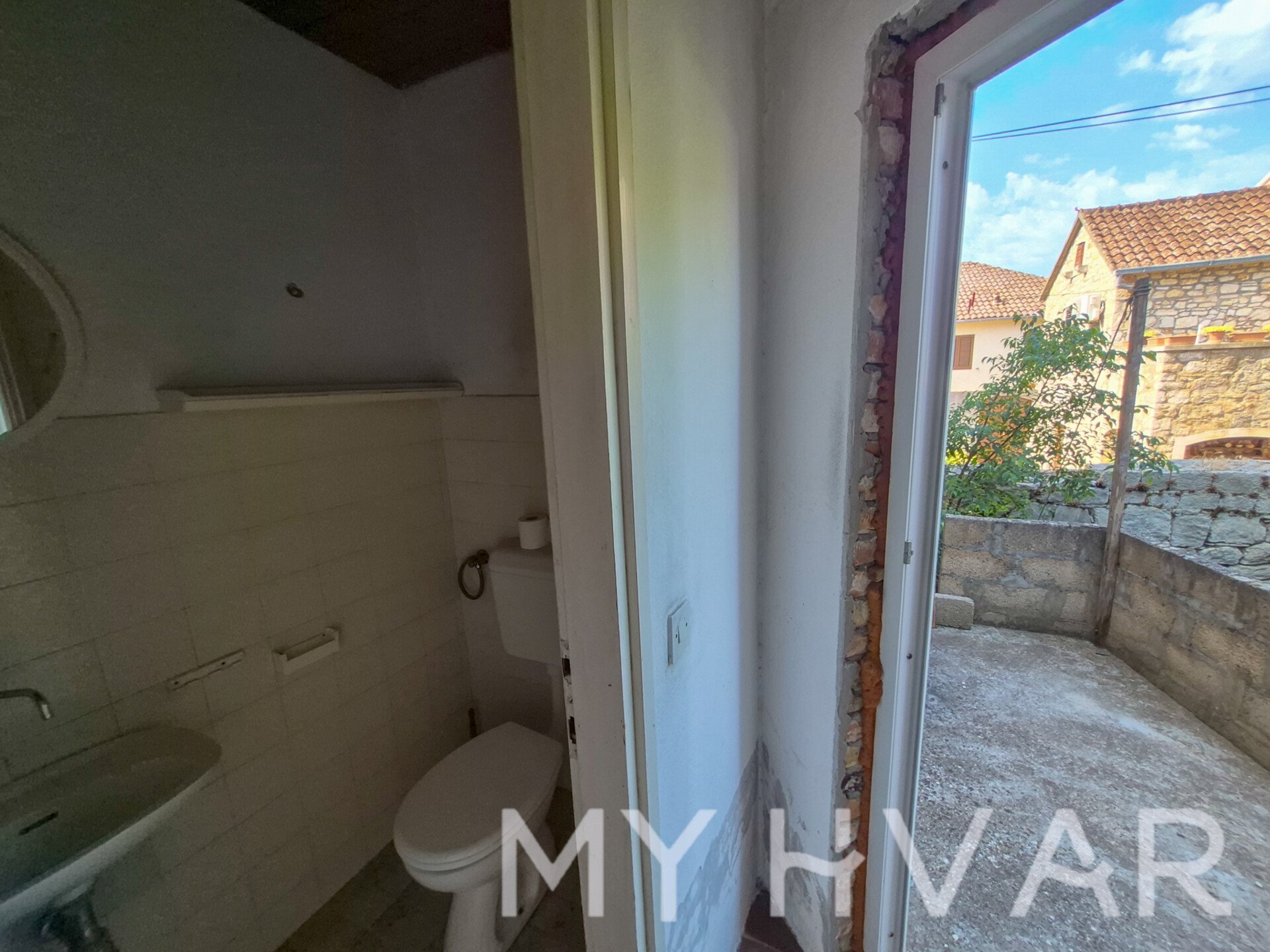 House For sale - SPLITSKO-DALMATINSKA Jelsa