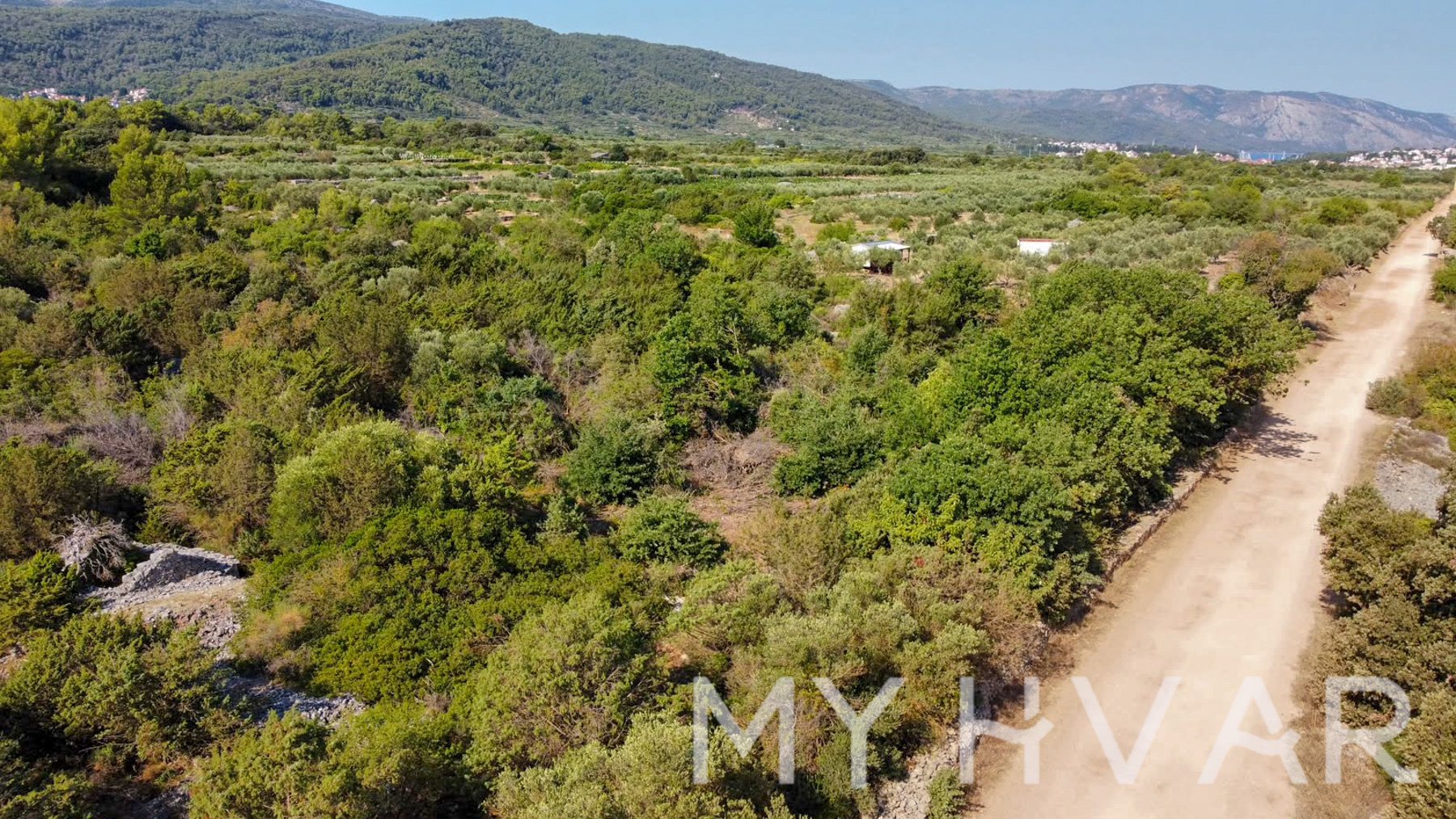 Land For sale - SPLITSKO-DALMATINSKA STARI GRAD