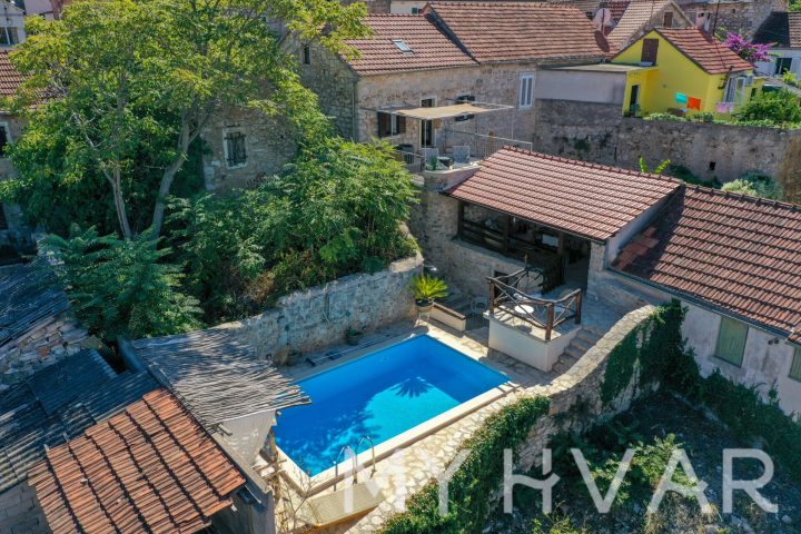Dom na sprzedaż 360 m² – Vrbanj