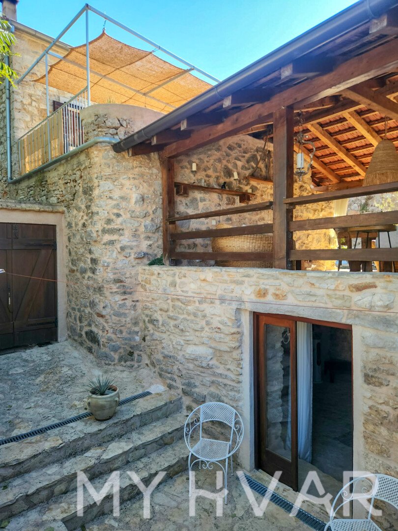 Dom Na sprzedaż - SPLITSKO-DALMATINSKA STARI GRAD
