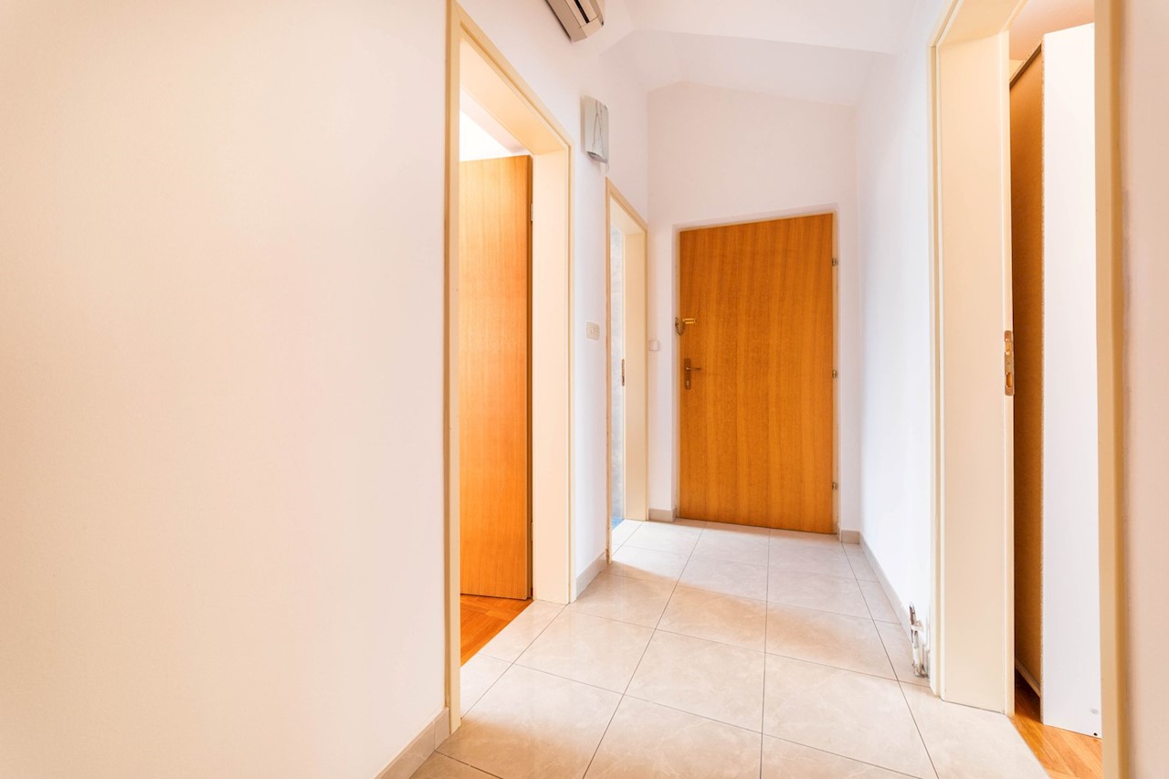 Apartmán Na predaj - ŠIBENSKO-KNINSKA  VODICE 