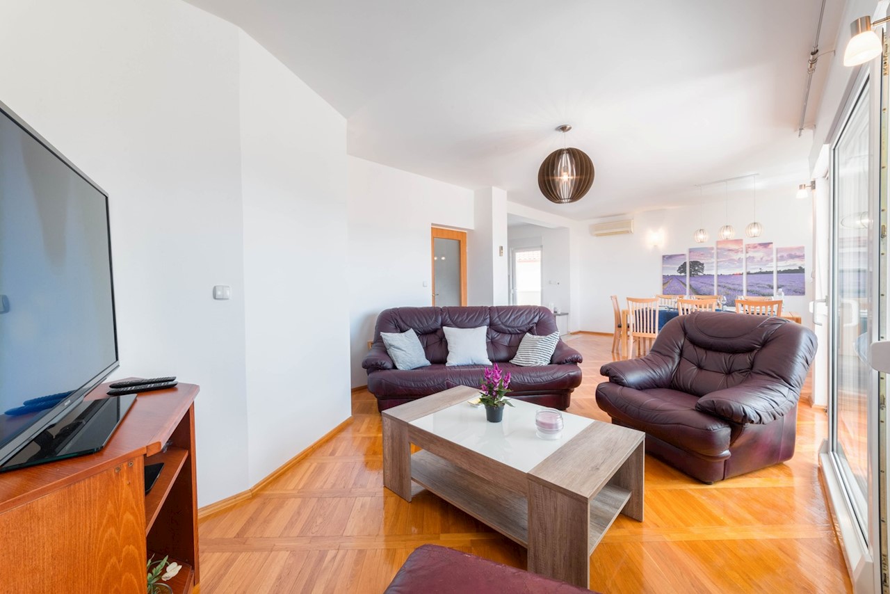 Apartment Zu verkaufen - ŠIBENSKO-KNINSKA  VODICE 