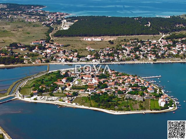 Land for sale 7000 m² – Nin