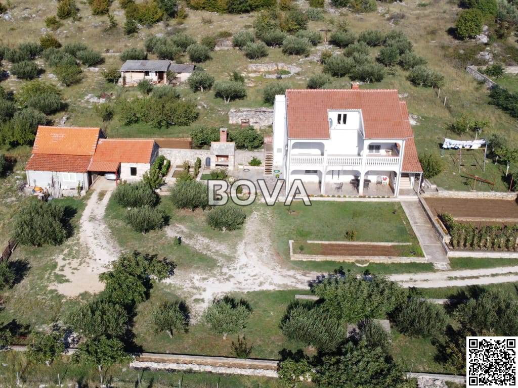 House For sale - zadarska Obrovac