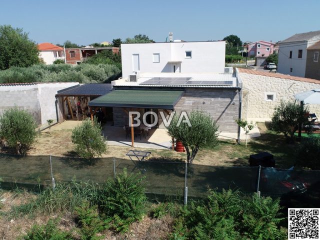 Hiša na predaj 113 m² – Vrsi